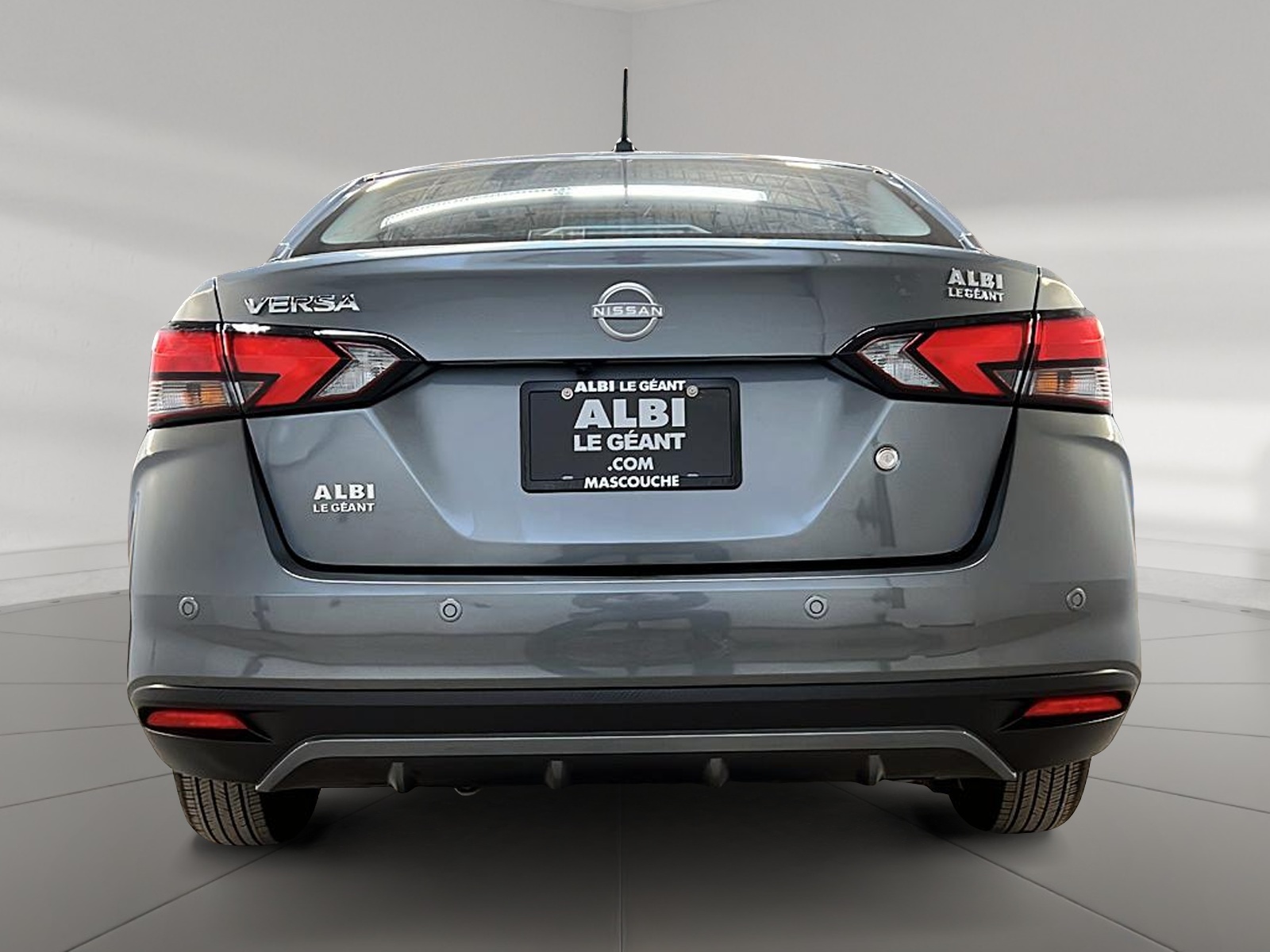 Nissan Versa S 2025 - image #5