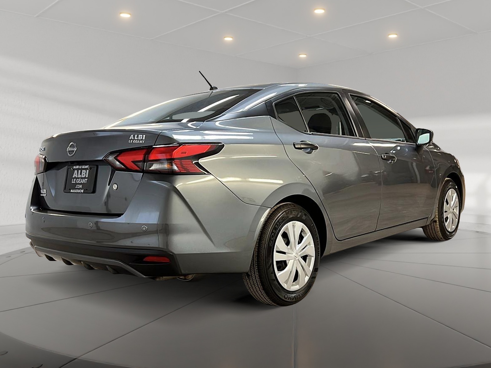 Nissan Versa 2025 - Image #4