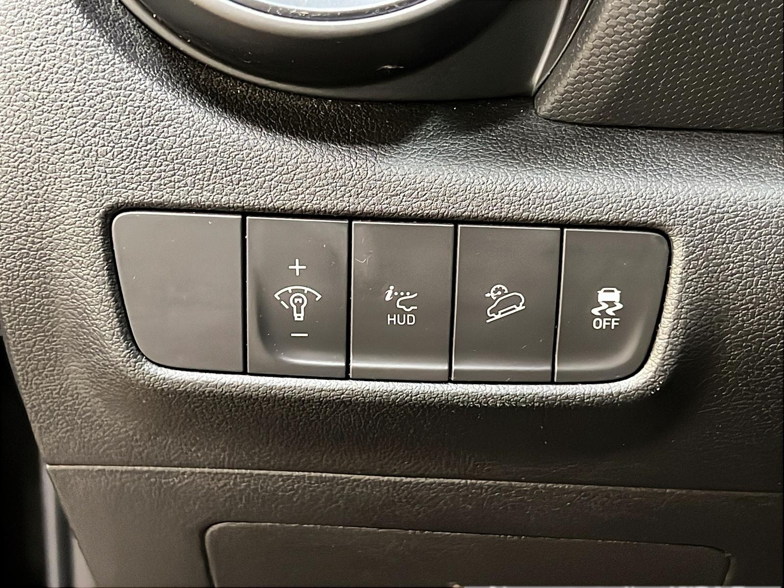Hyundai Kona 2023 - Image #22