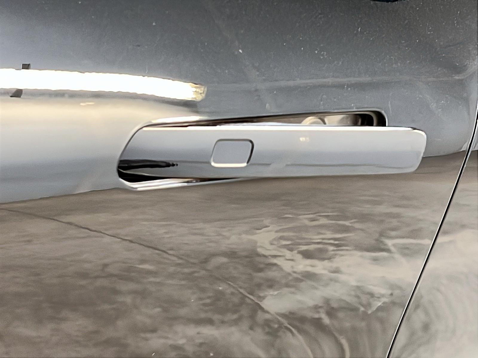 Chevrolet Equinox EV 2RS NAV 4RM 2025 - image #24