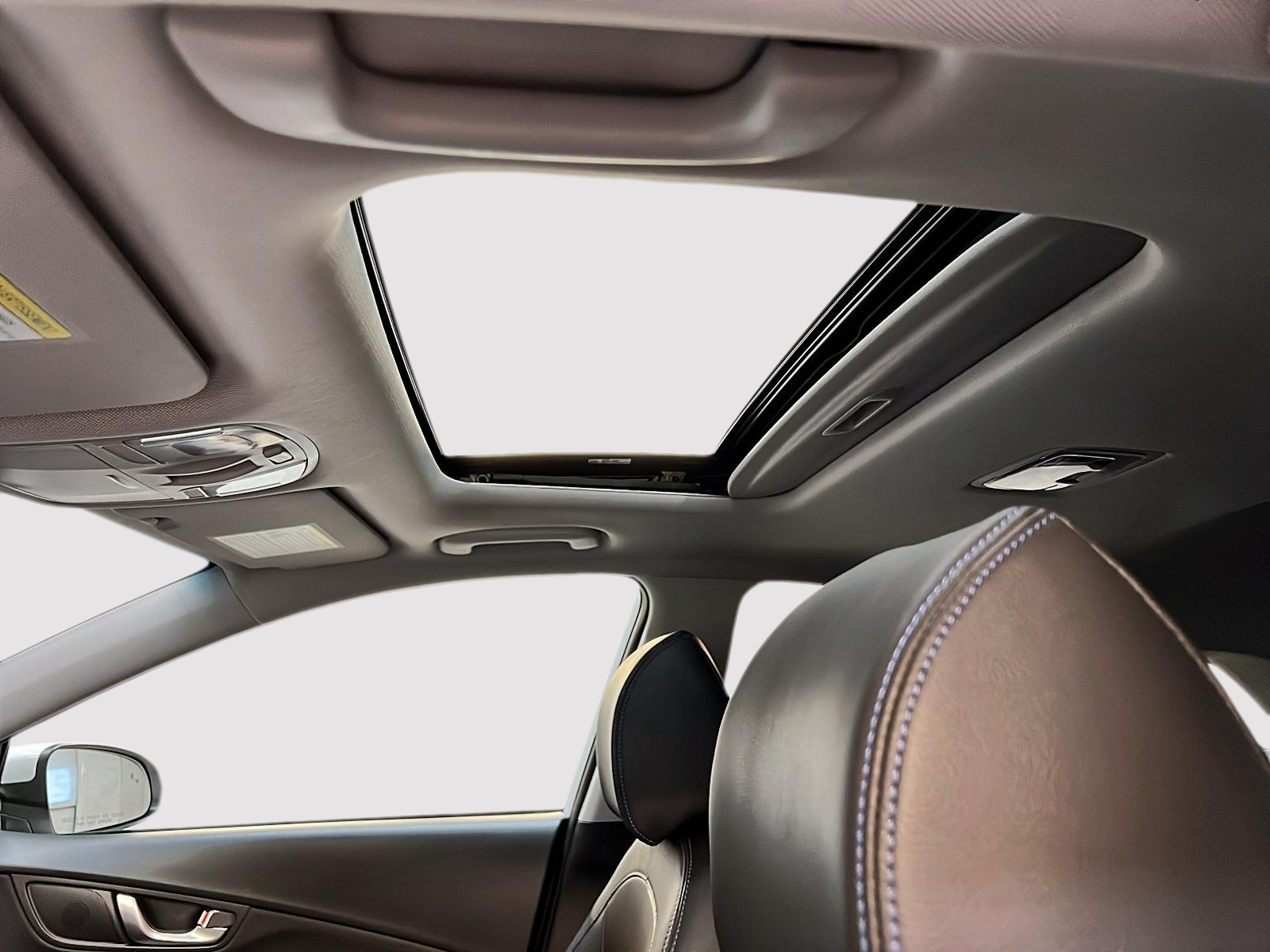 Hyundai Kona EV 2023 - Image #10