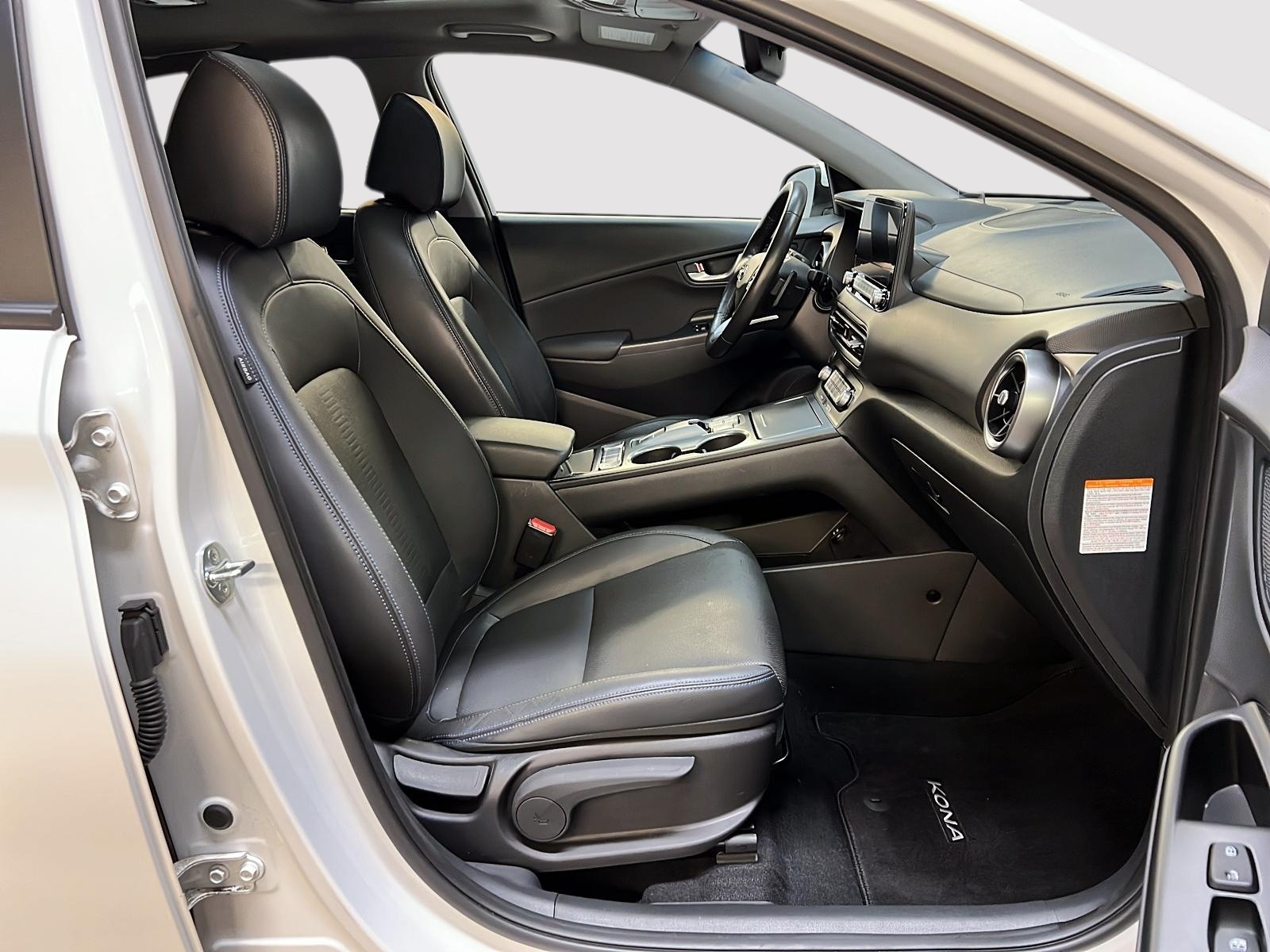 Hyundai Kona EV ULTIMATE CUIR TOIT NAV 2023 - image #8
