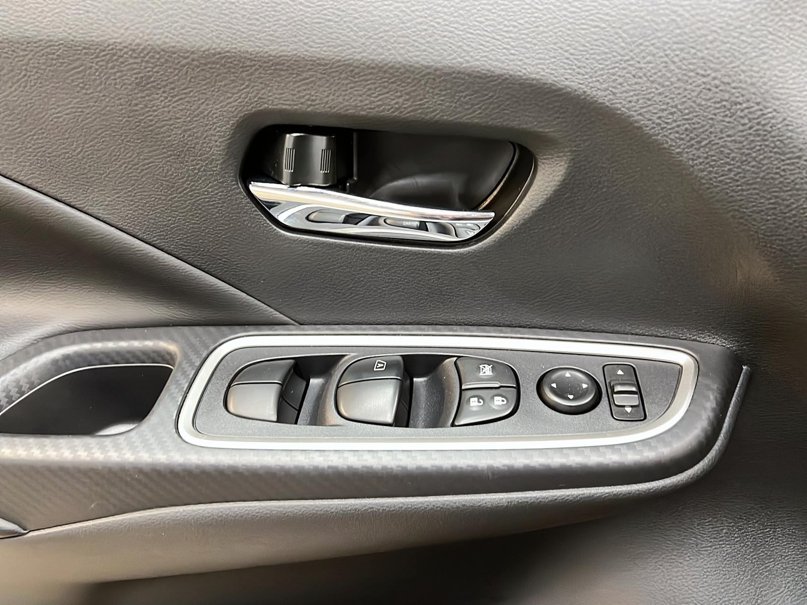 Nissan Versa SR 2024 - image #20