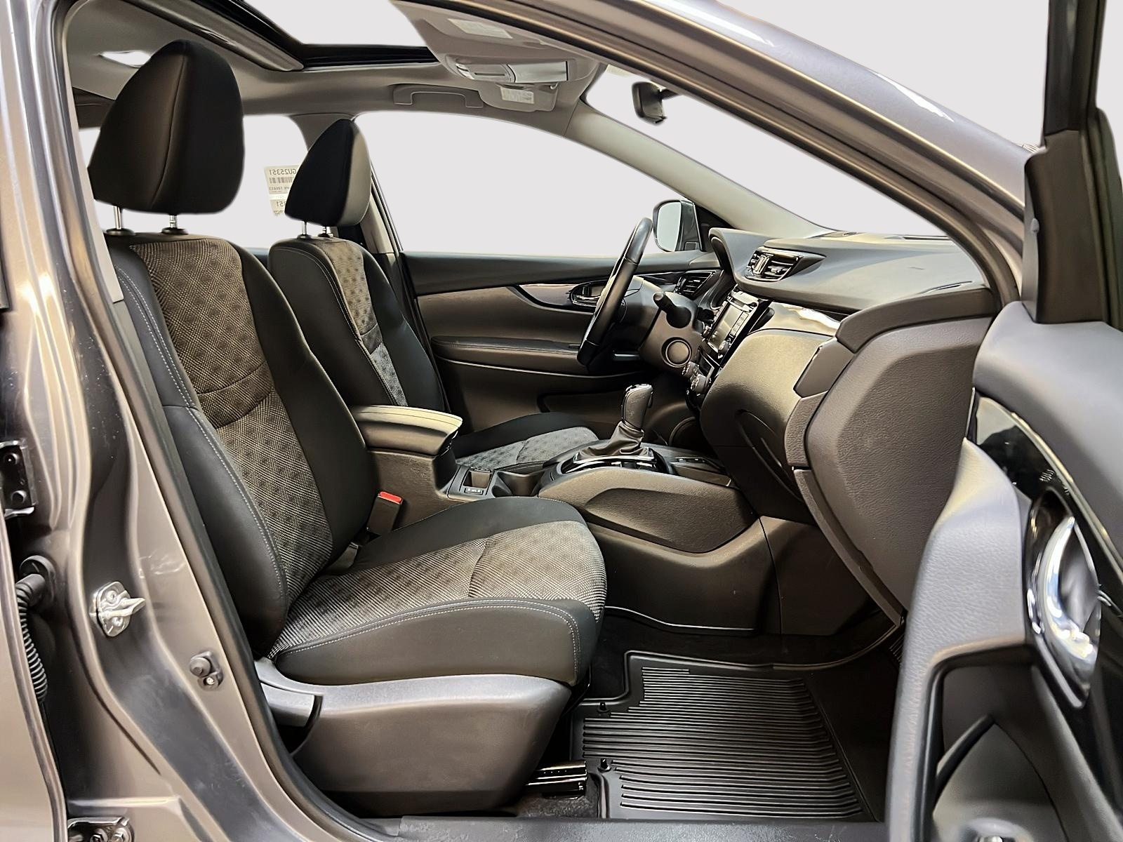 Nissan Qashqai 2023 - Image #8