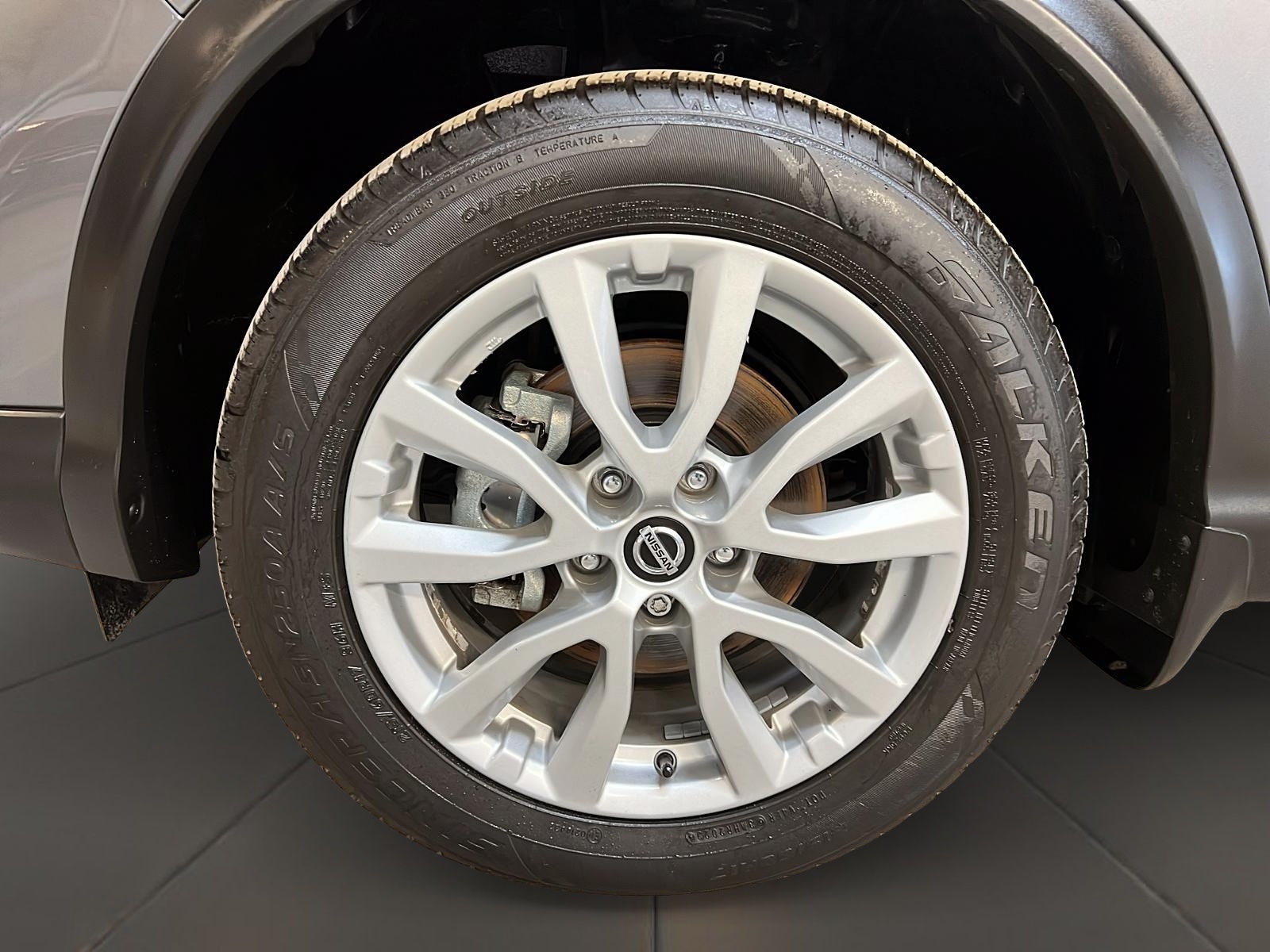 Nissan Qashqai SV TOIT 4RM 2023 - image #28