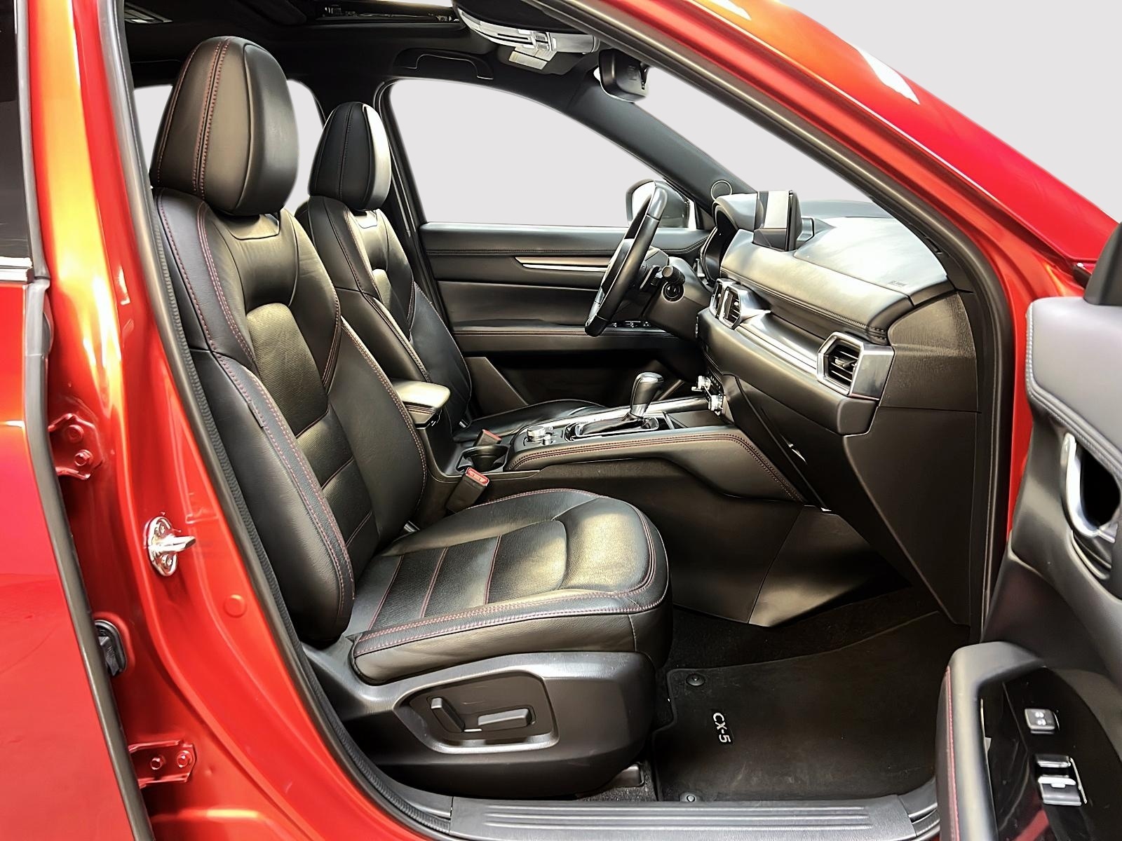 Mazda CX-5 GT SPORT DESIGN 2.5T CUIR TOIT NAV 4RM 2023 - image #8