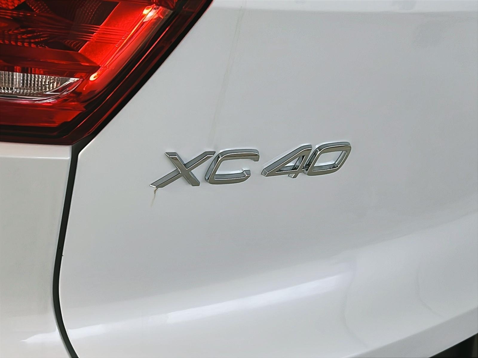 Volvo XC40 2022 - Image #28