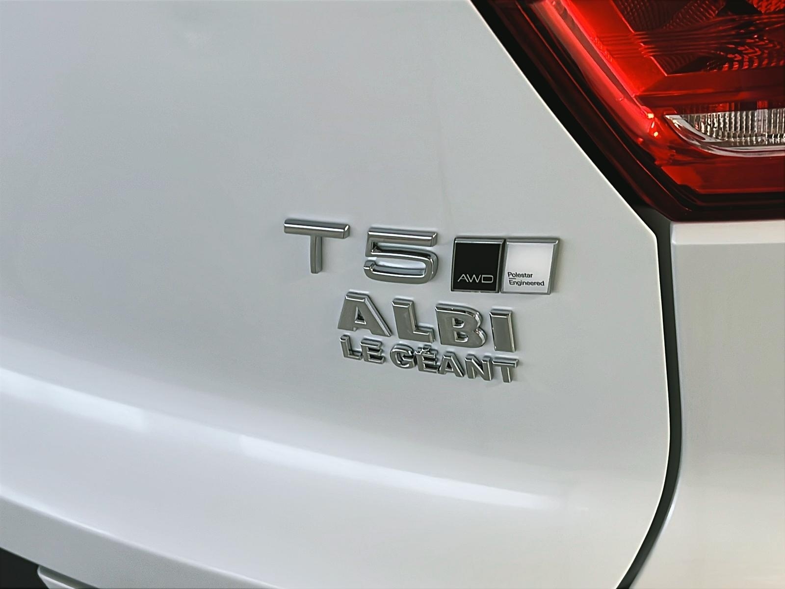 Volvo XC40 2022 - Image #30