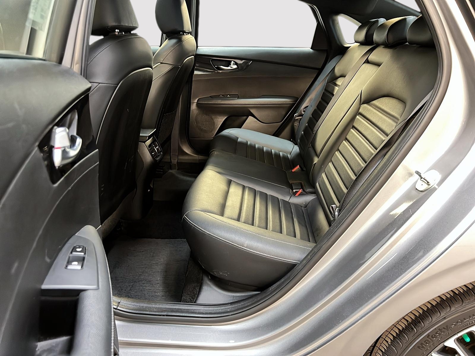 Kia Forte 2023 - Image #9