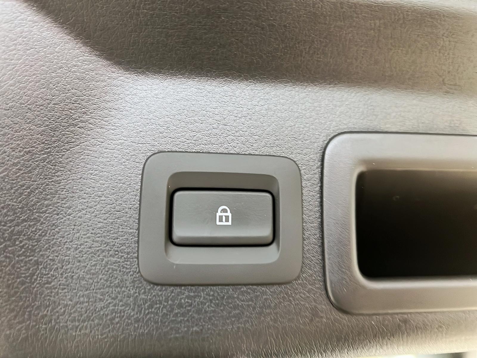 Mazda MX-30 GS NAV 2023 - image #13