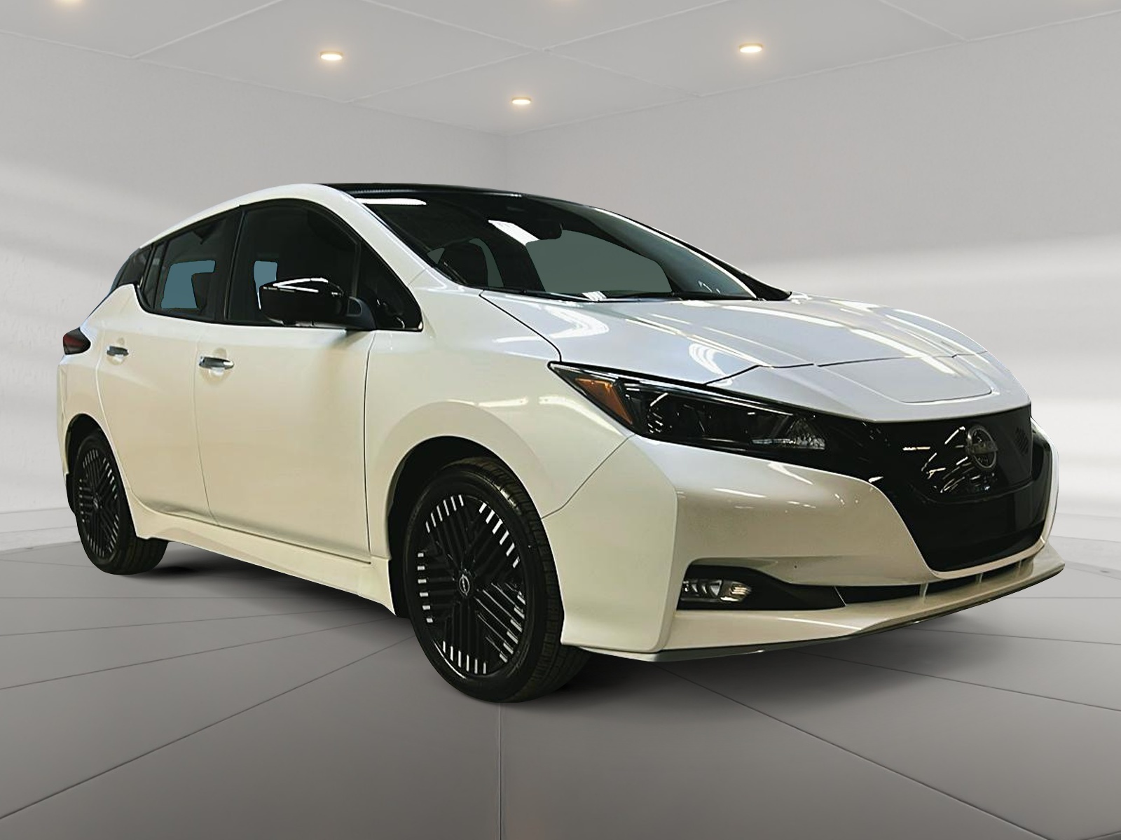 Nissan Leaf 2024 - Image #3