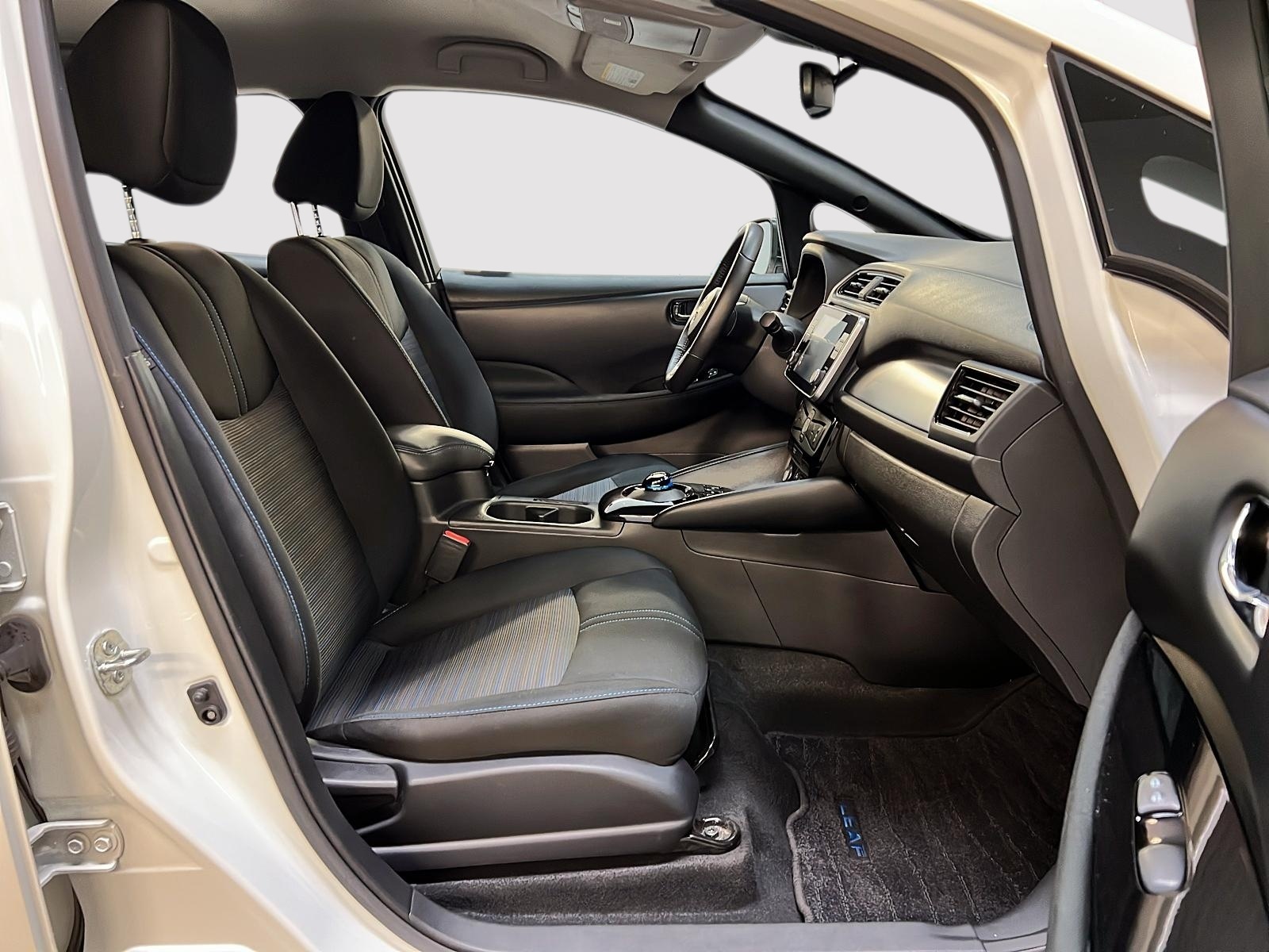 Nissan Leaf SV PLUS NAV 2024 - image #8