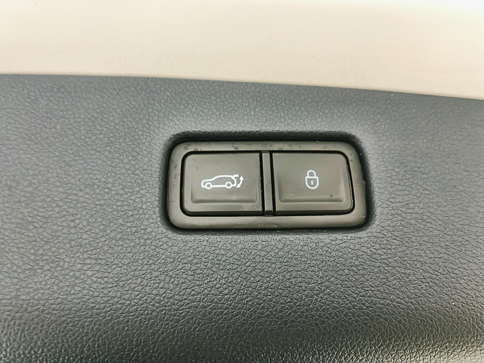 Genesis GV70 PRESTIGE 2.5T TOIT PANO NAV 4RM 2022 - image #15