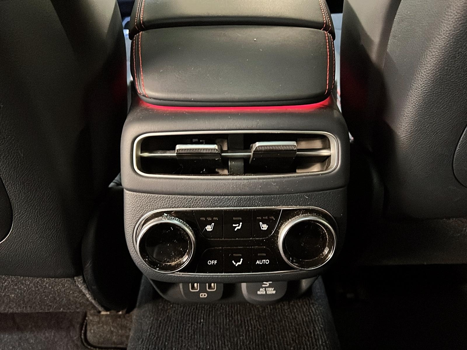 Genesis GV70 2022 - Image #11
