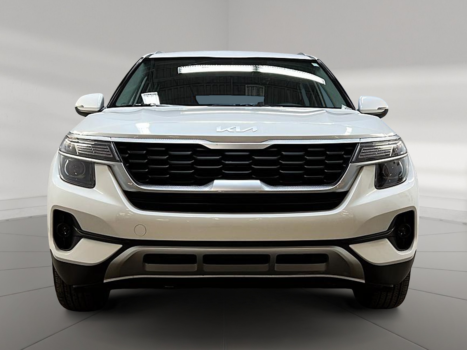 Kia SELTOS 2023 - Image #2