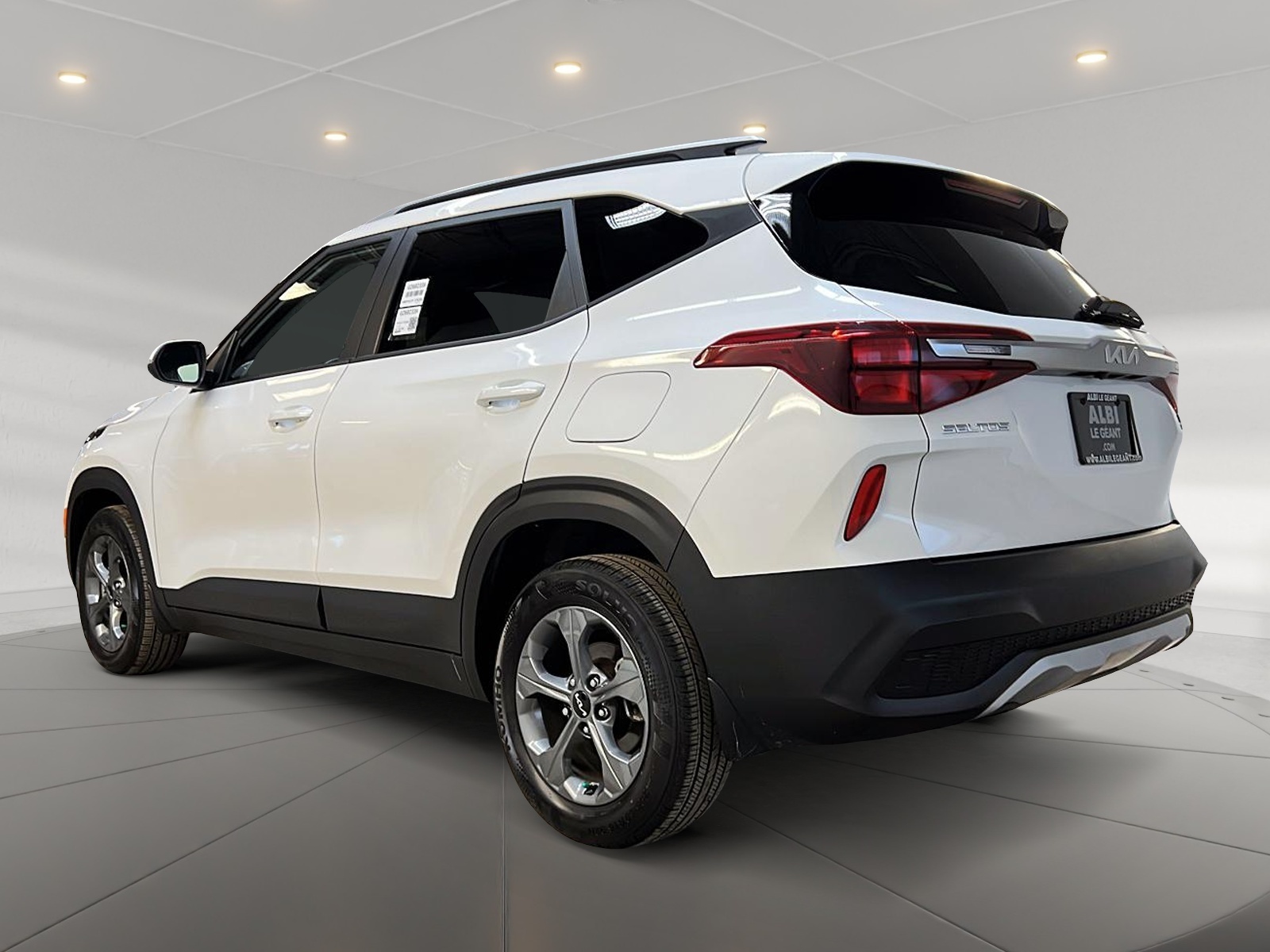 Kia SELTOS LX 2023 - image #6