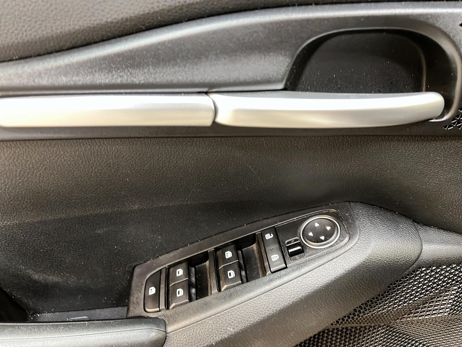 Kia SELTOS LX 2023 - image #20