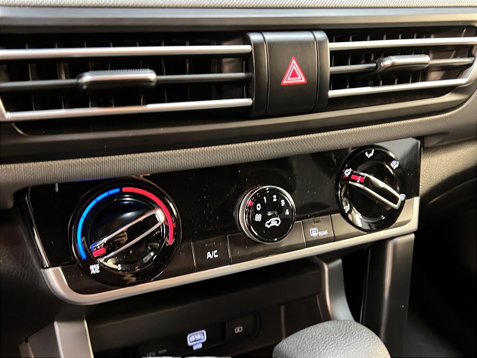 Kia SELTOS LX 2023 - image #14