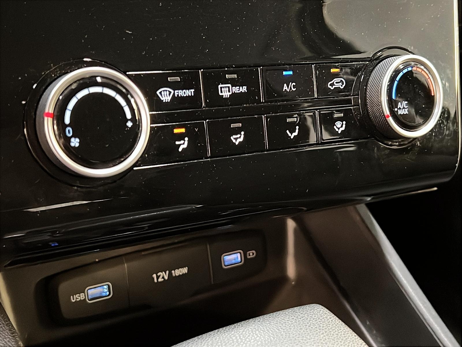 Hyundai Tucson ESSENTIEL 2022 - image #14