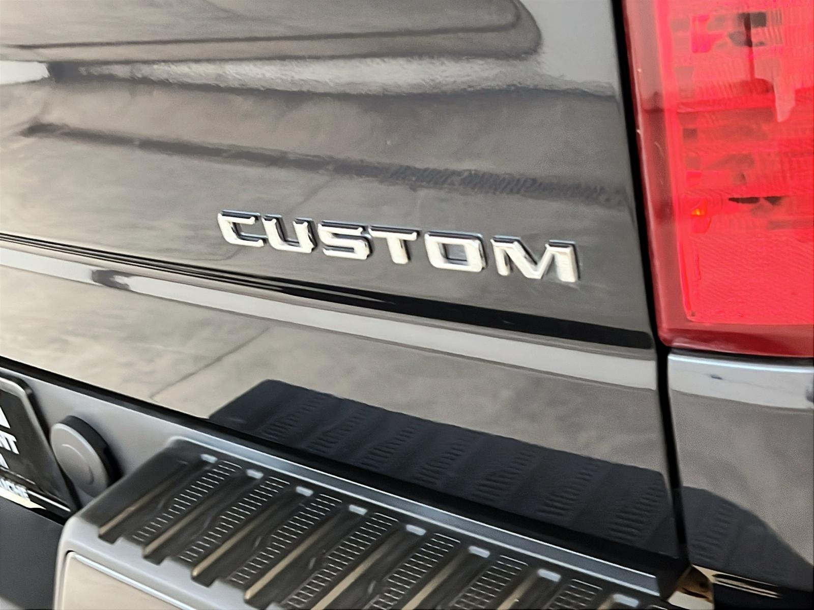 Chevrolet Silverado 1500 CUSTOM CREW CAB 4X4 2023 - image #25