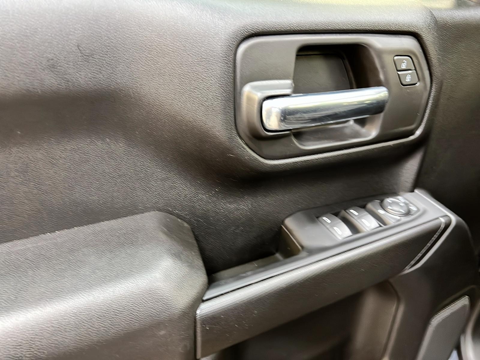 Chevrolet Silverado 1500 CUSTOM CREW CAB 4X4 2023 - image #19