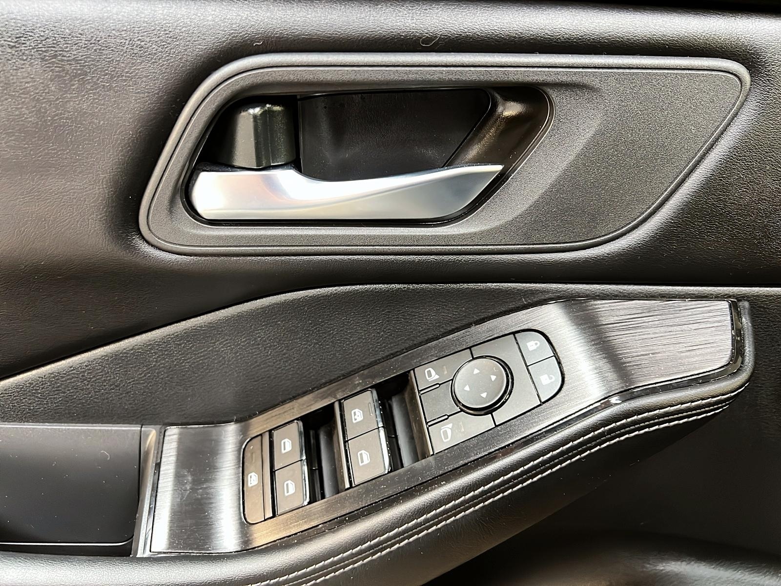 Nissan Rogue 2024 - Image #23