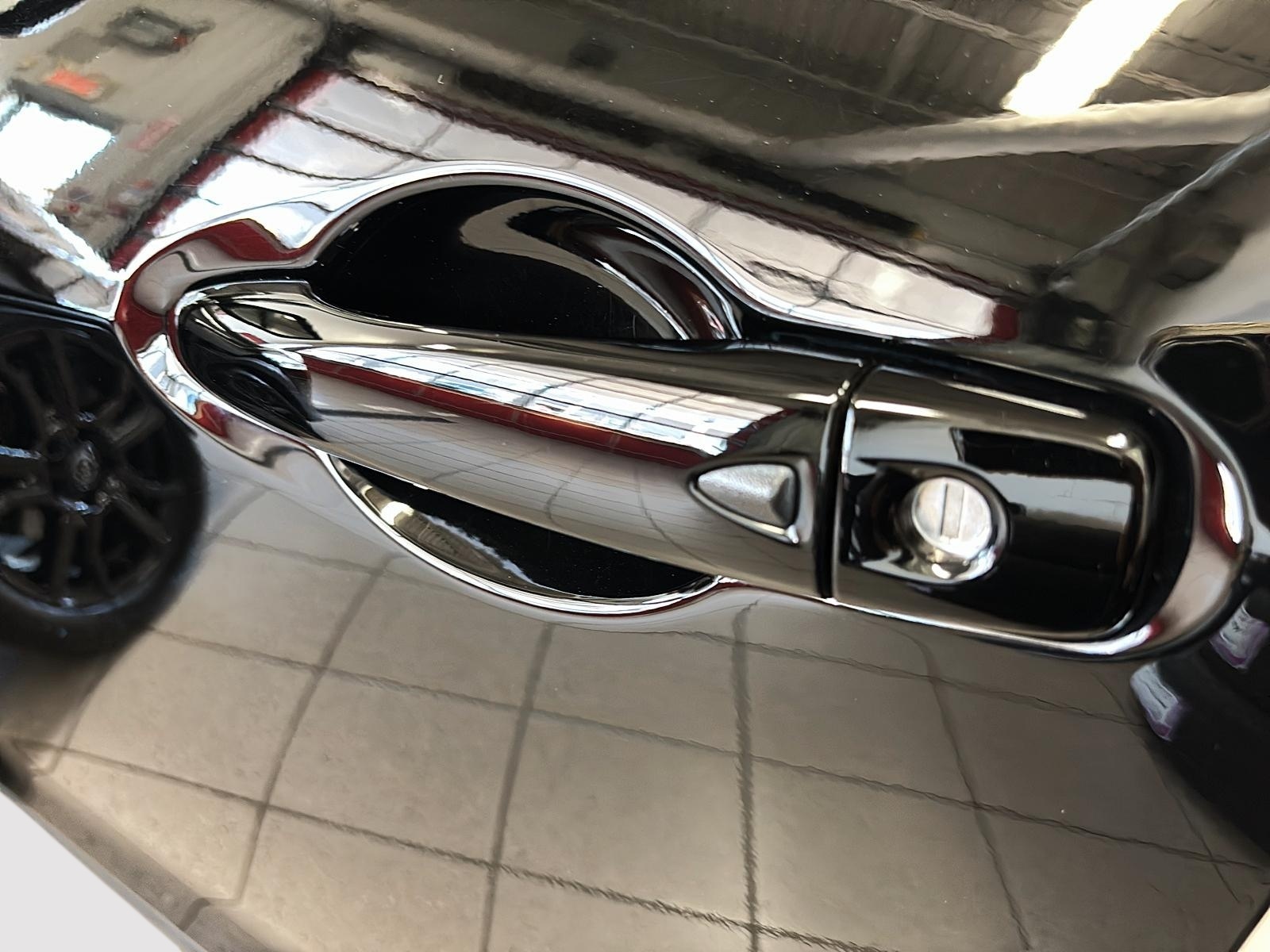 Nissan Kicks SV SPECIAL EDITION 2023 - image #23