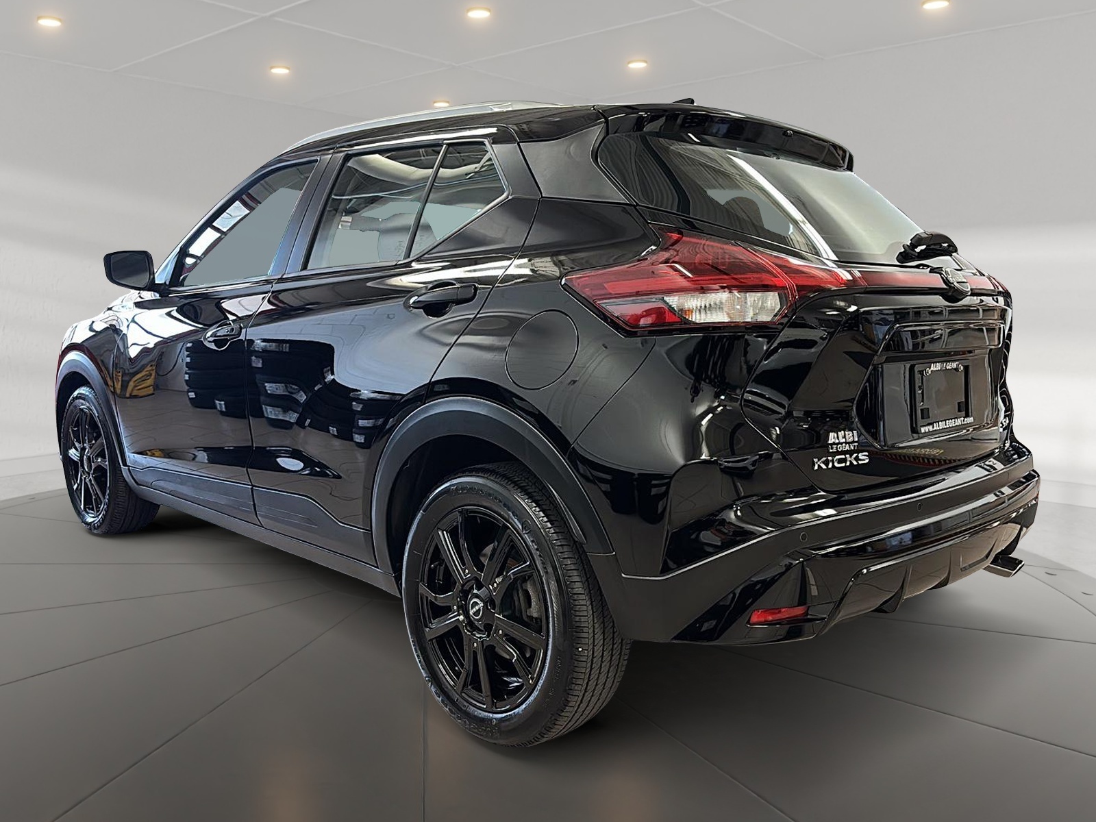 Nissan Kicks 2023 - Image #6