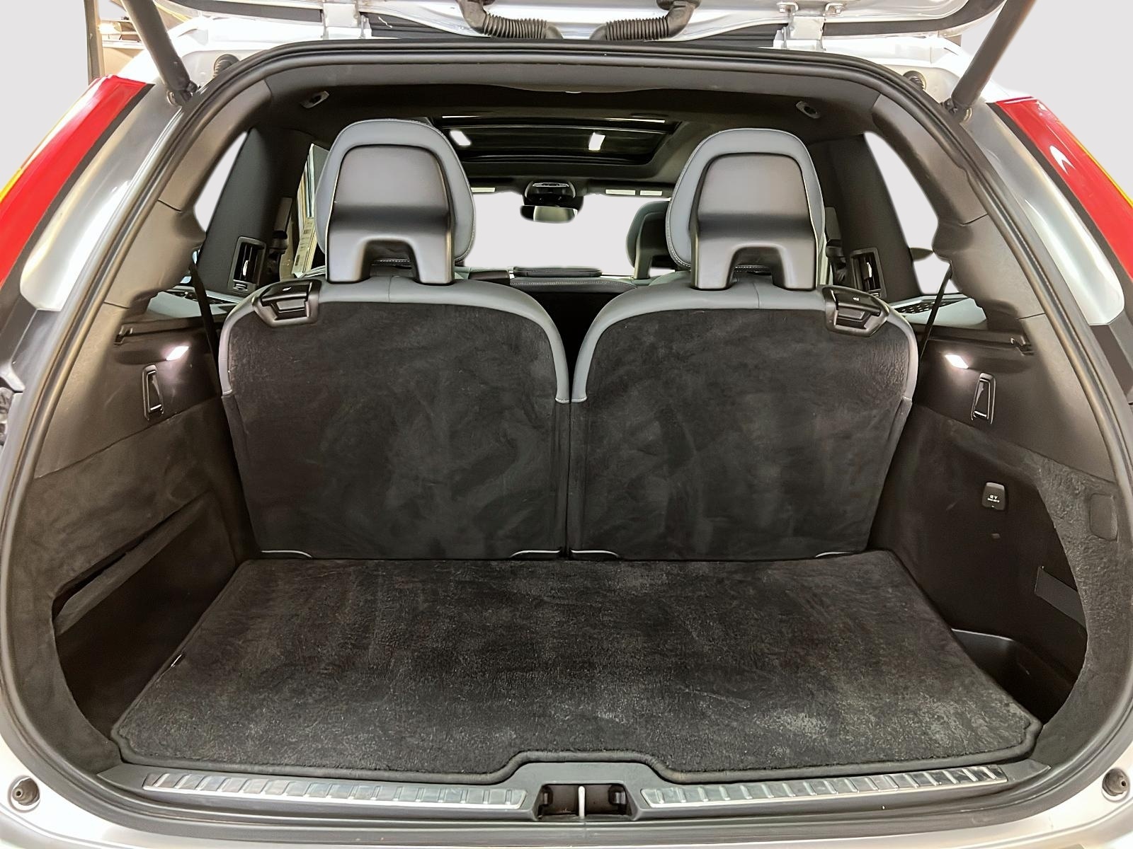 Volvo XC90 T6 MOMENTUM CUIR TOIT PANO NAV 4RM 2021 - image #15