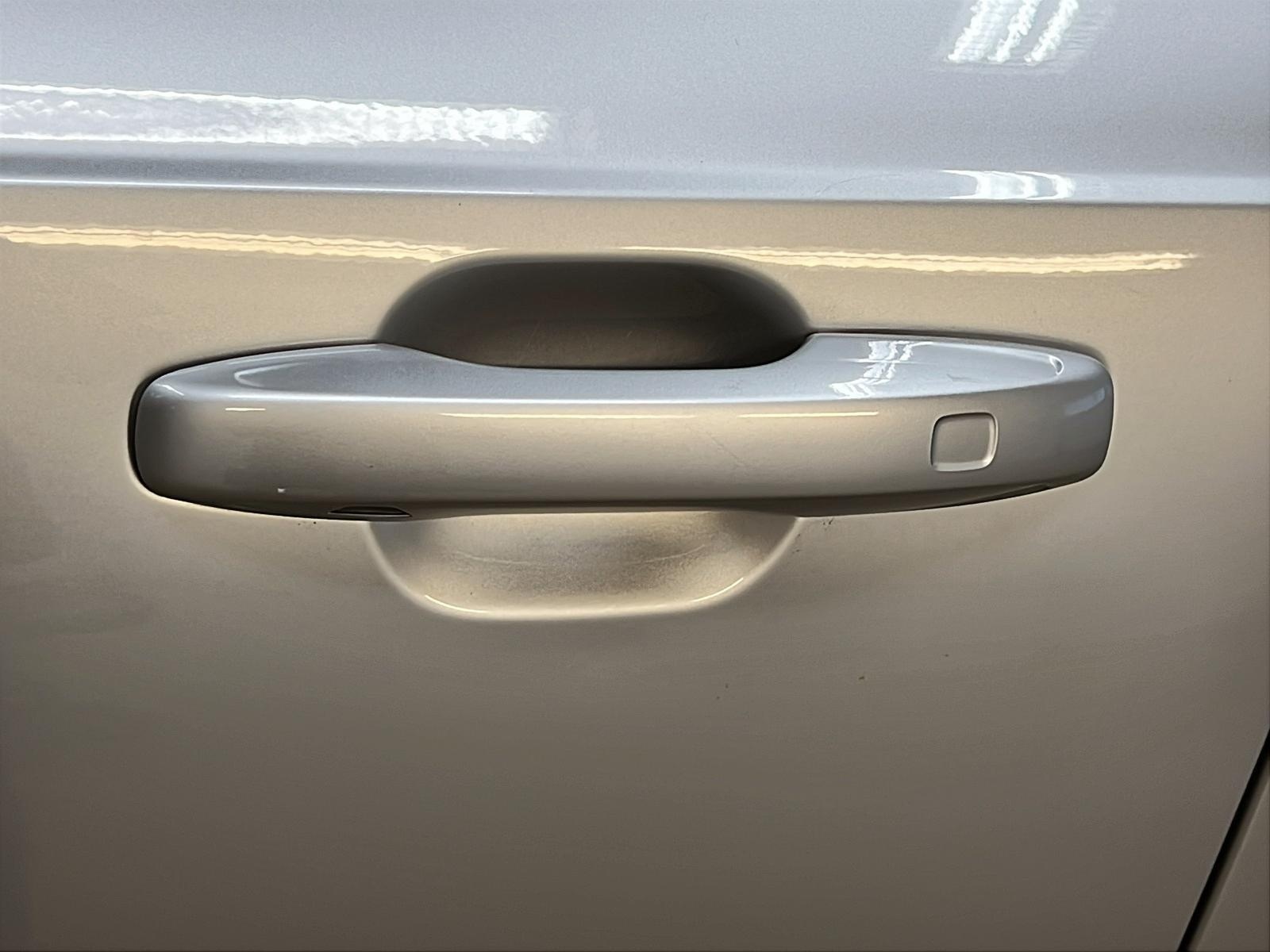 Volvo XC90 T6 MOMENTUM CUIR TOIT PANO NAV 4RM 2021 - image #29
