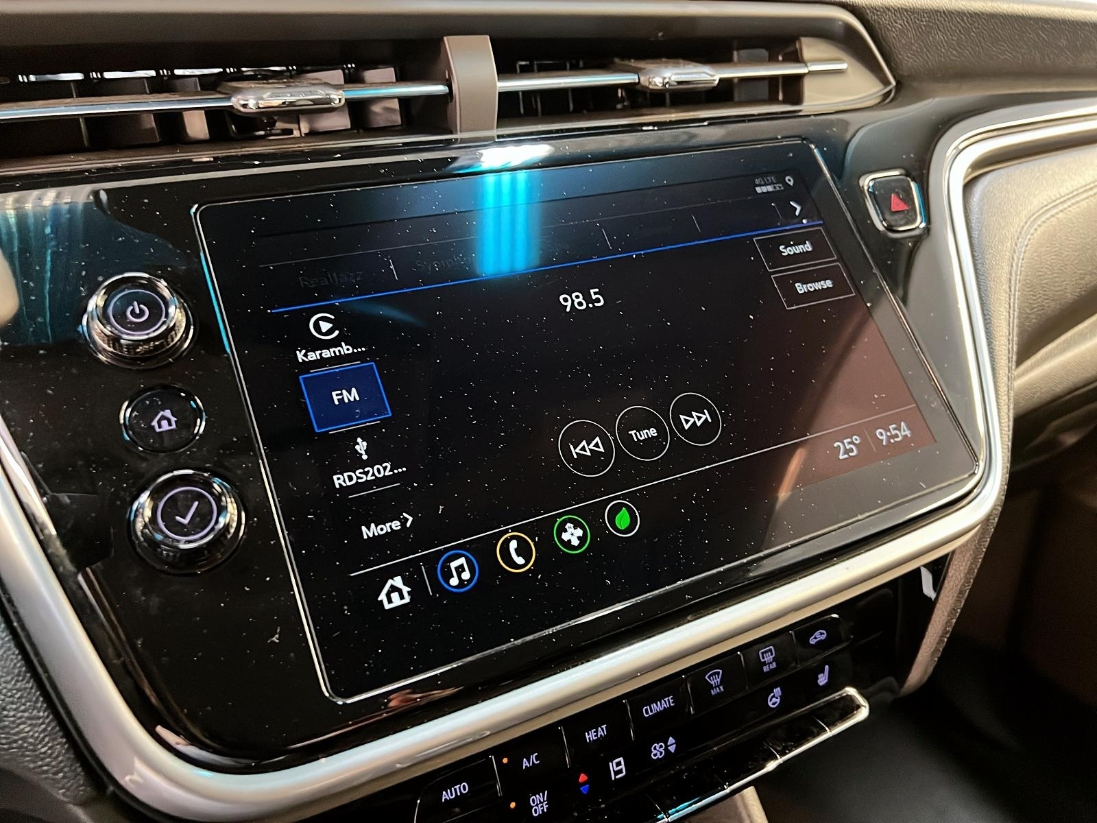 Chevrolet Bolt EV 2023 - Image #15