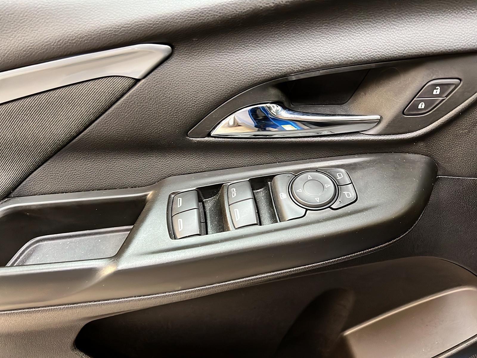 Chevrolet Bolt EV 2023 - Image #21
