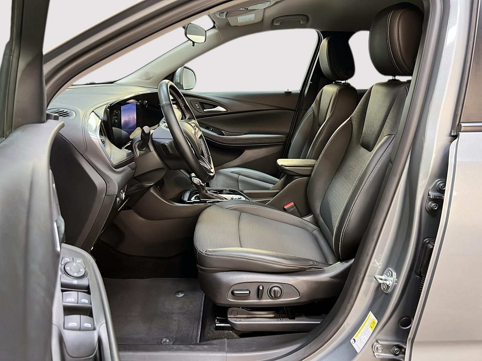 Buick Encore GX 2024 - Image #7