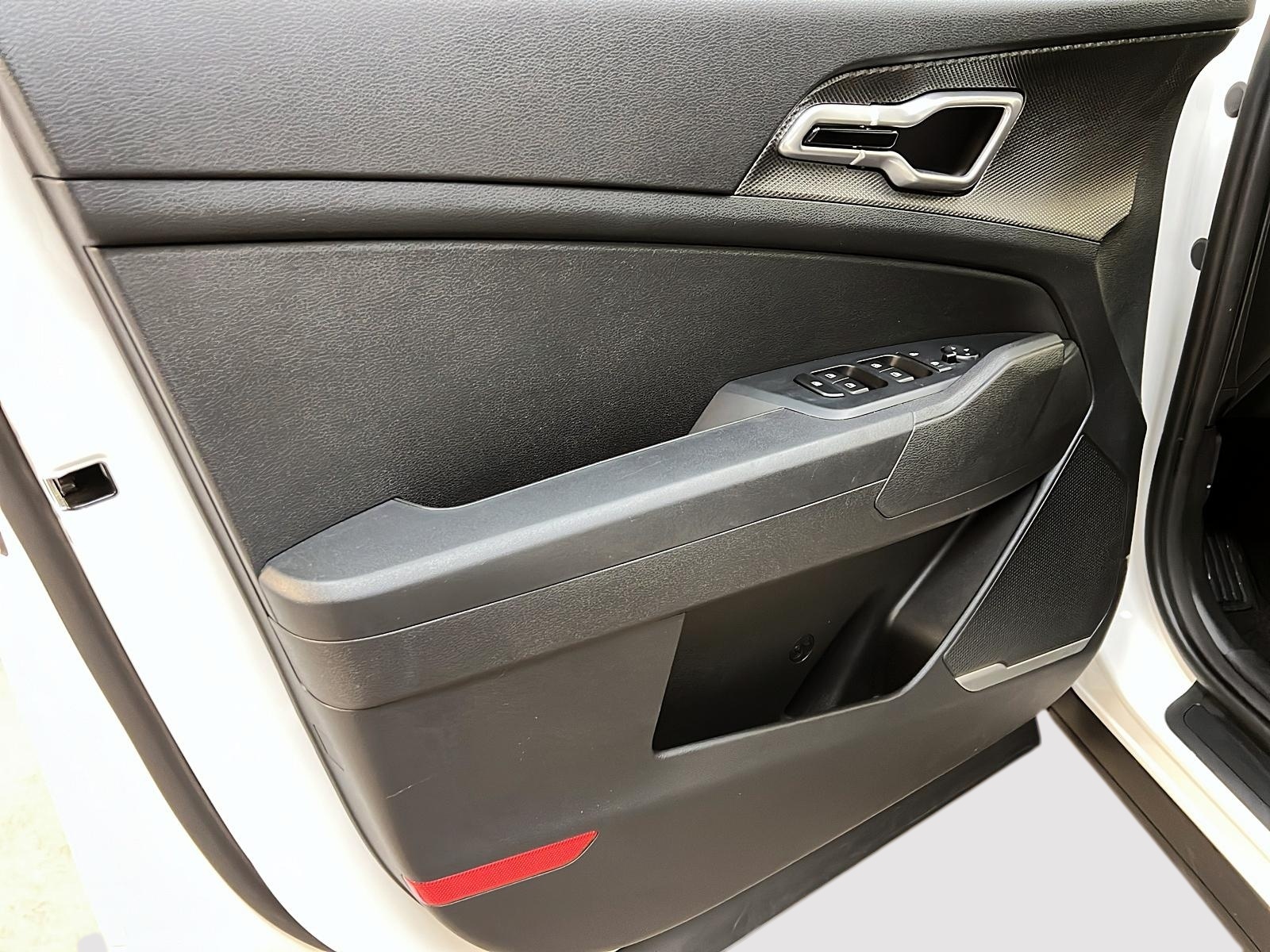 Kia Sportage LX 2023 - image #21