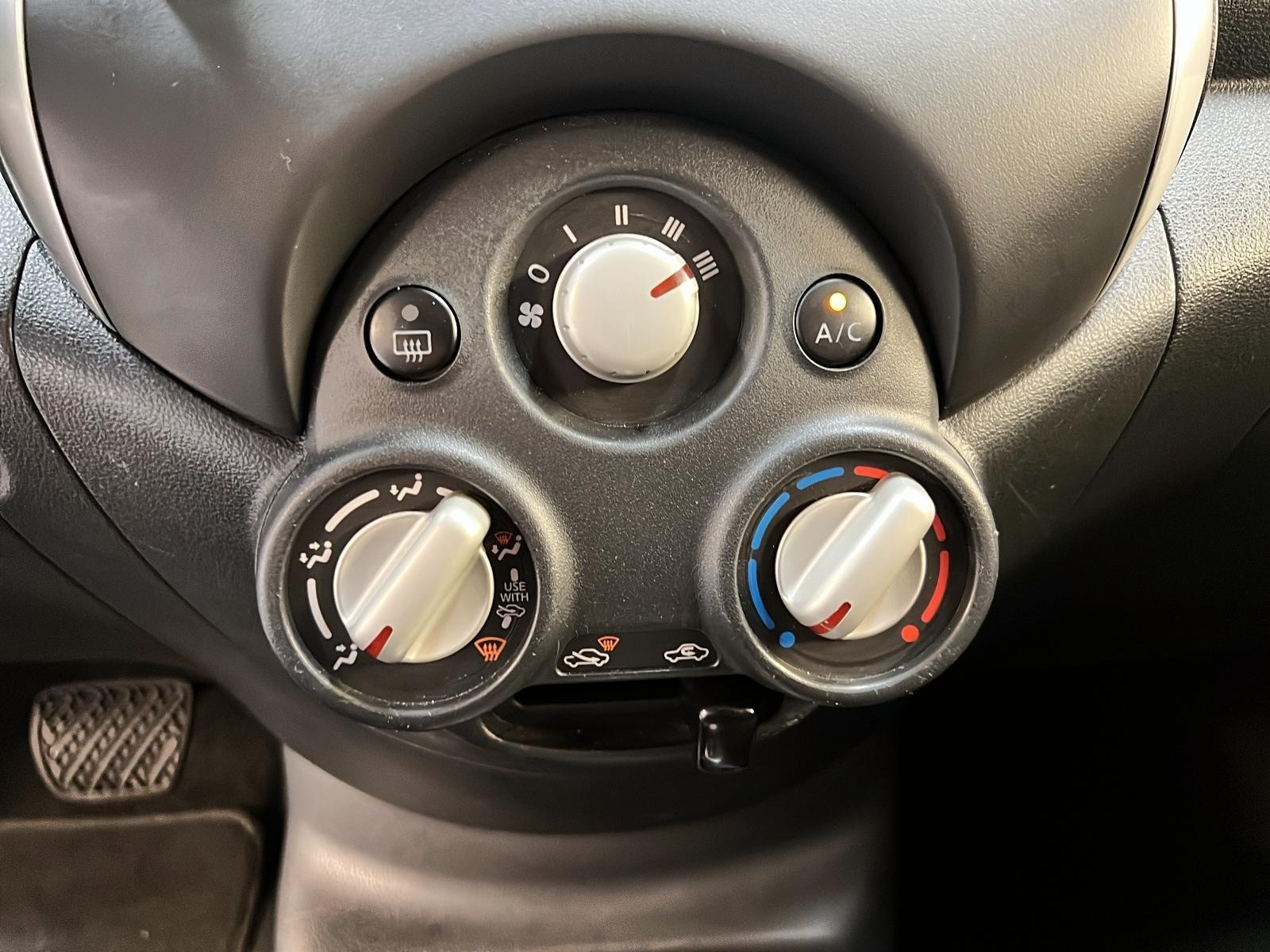 Nissan Micra SV 2019 - image #14