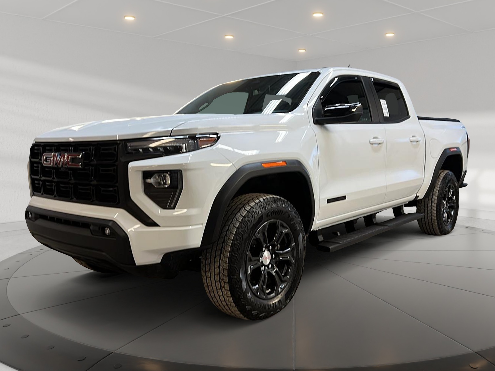 GMC Canyon ELEVATION CREW CAB 4X4 2023 - image #1