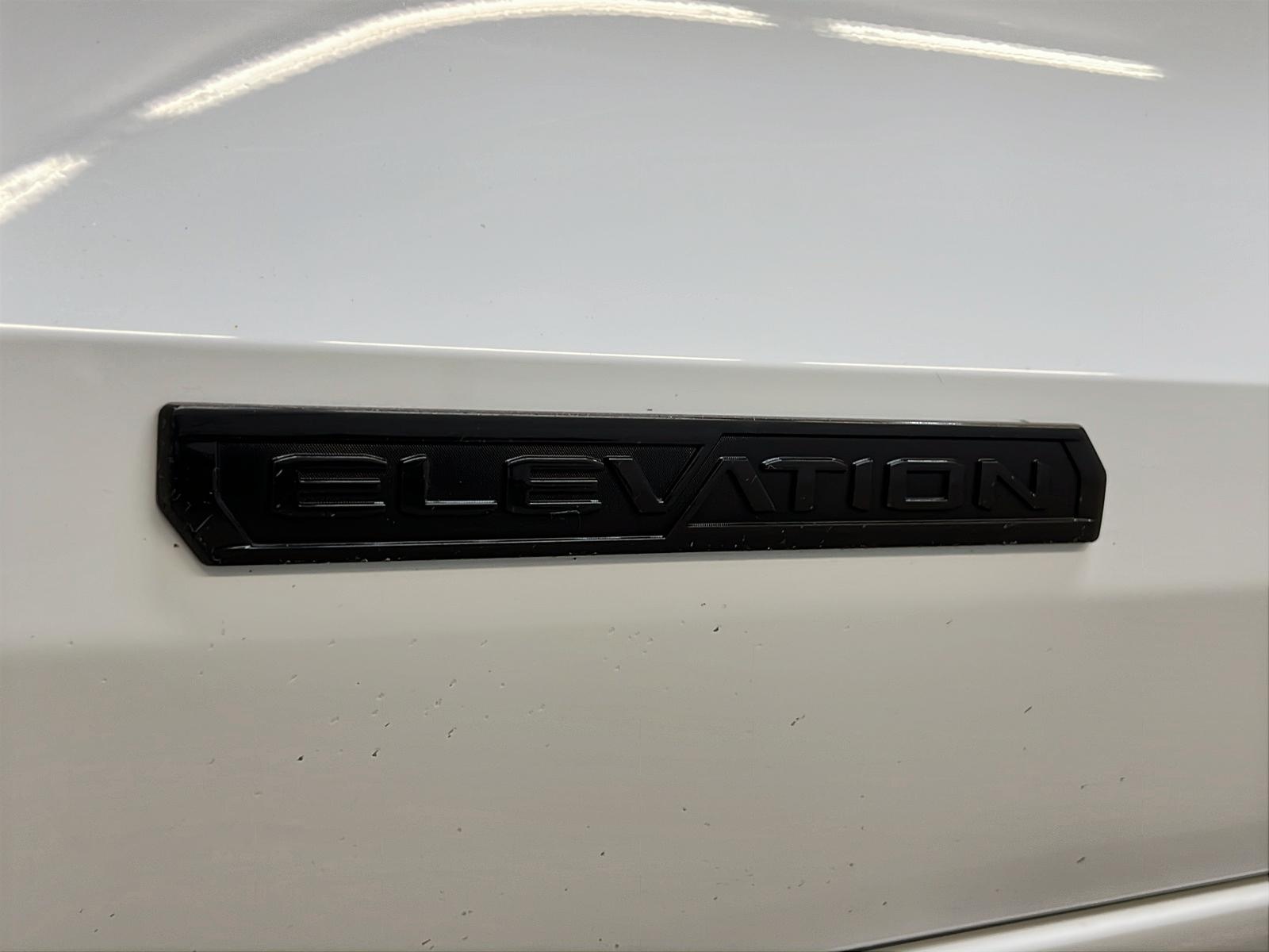 GMC Canyon ELEVATION CREW CAB 4X4 2023 - image #27