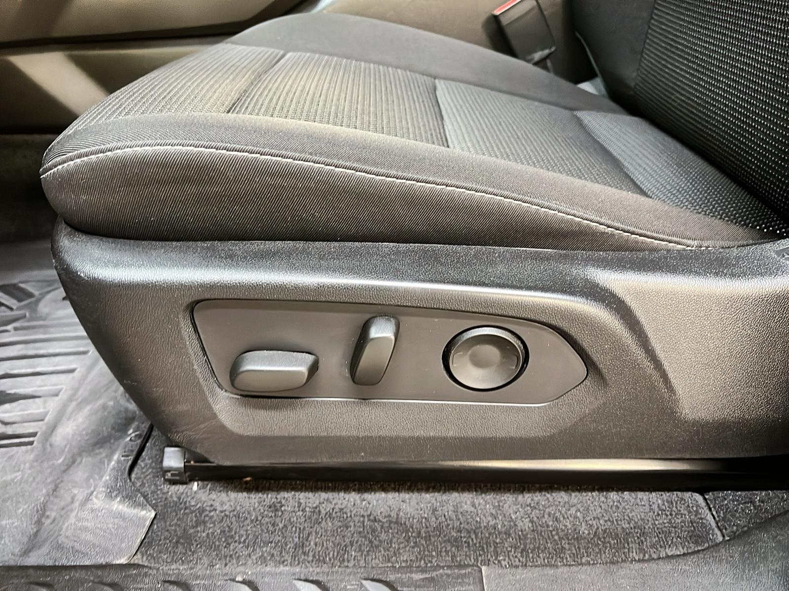GMC Canyon ELEVATION CREW CAB 4X4 2023 - image #25