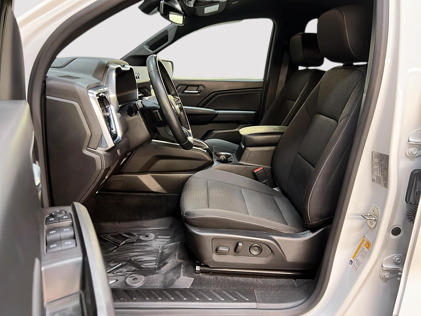 GMC Canyon ELEVATION CREW CAB 4X4 2023 - image #7