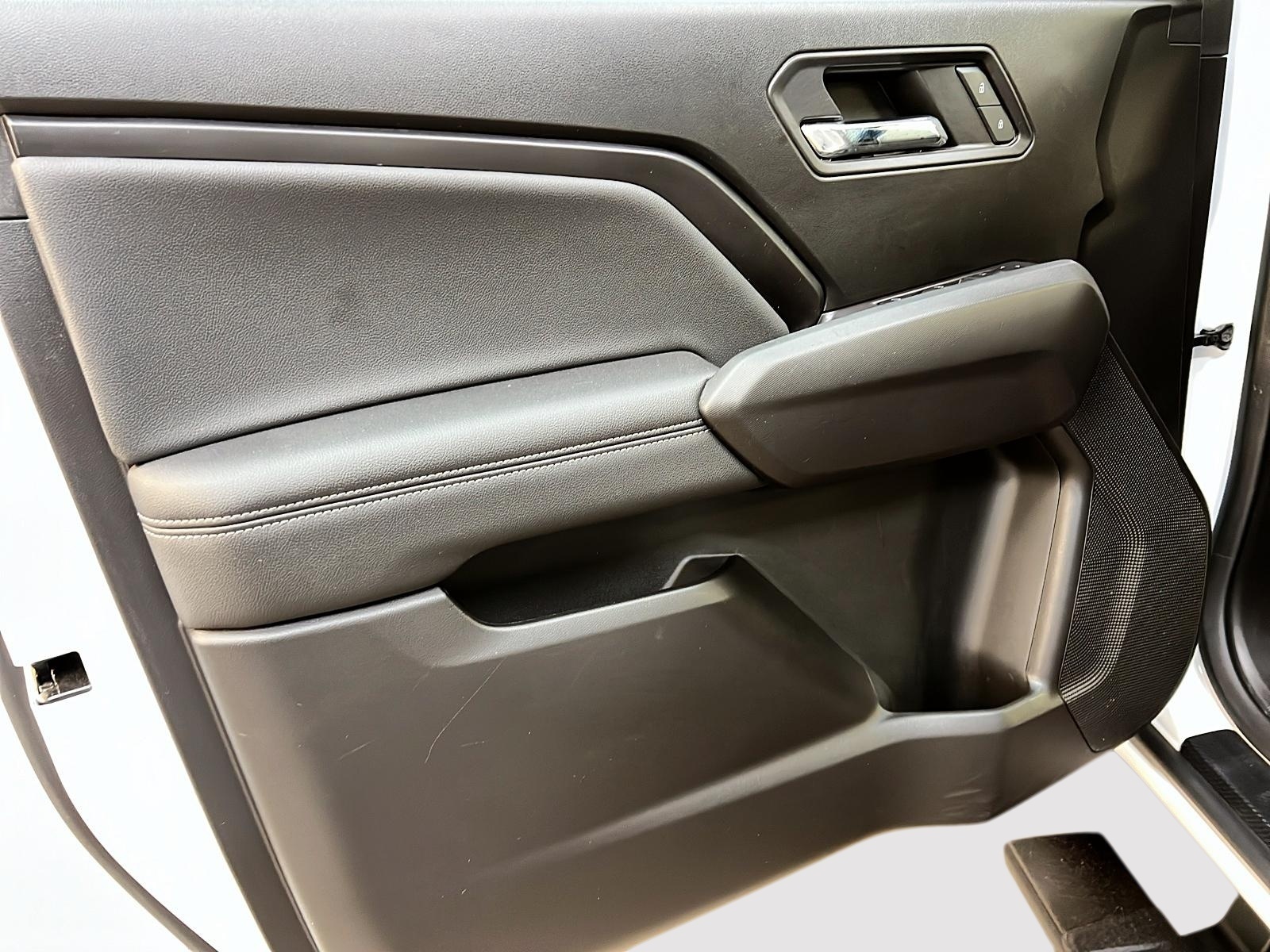 GMC Canyon ELEVATION CREW CAB 4X4 2023 - image #24