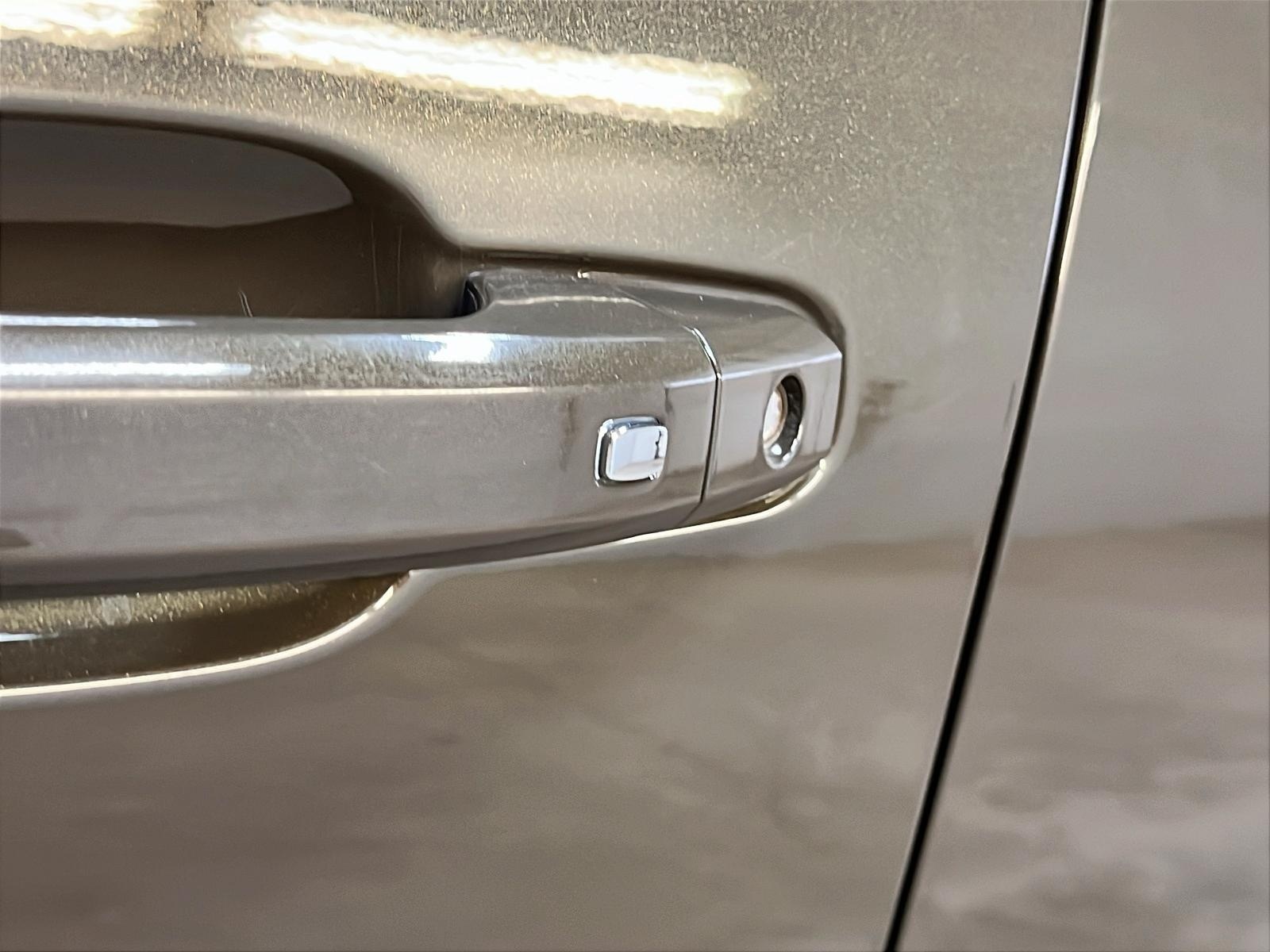 Chevrolet Colorado LT CREW CAB 4X4 2023 - image #23