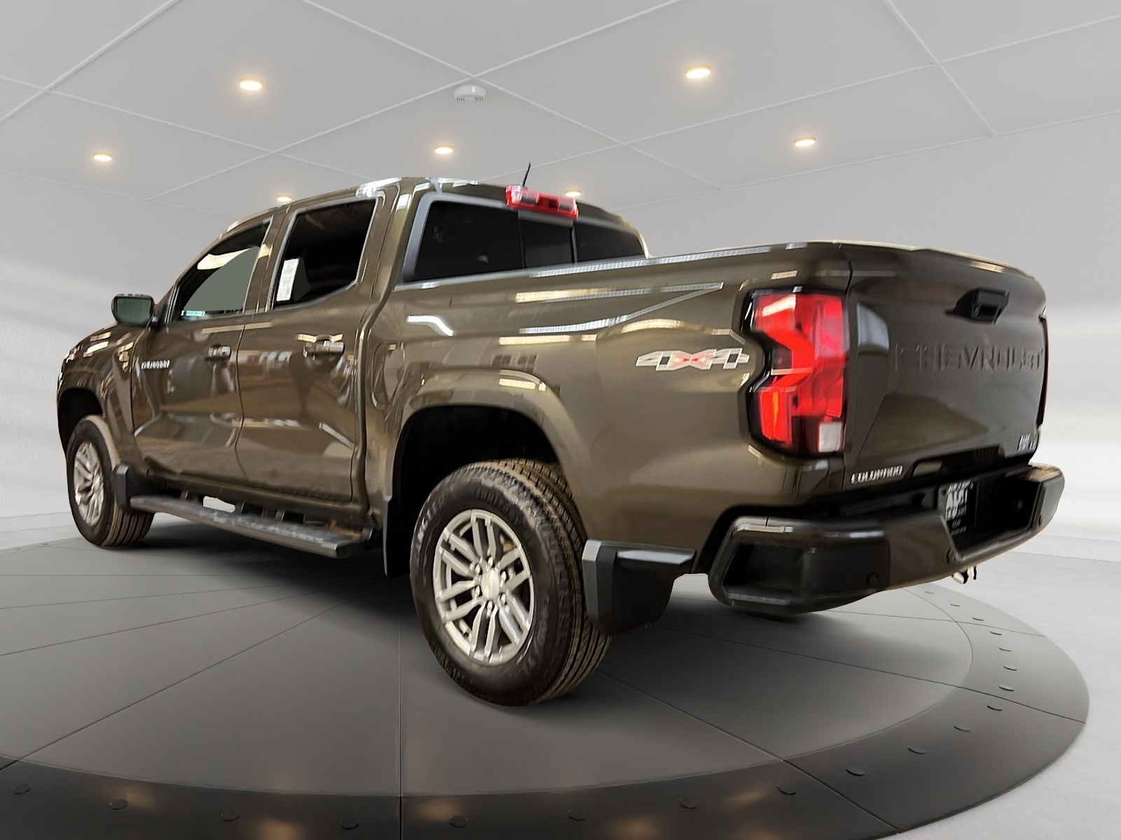 Chevrolet Colorado LT CREW CAB 4X4 2023 - image #6