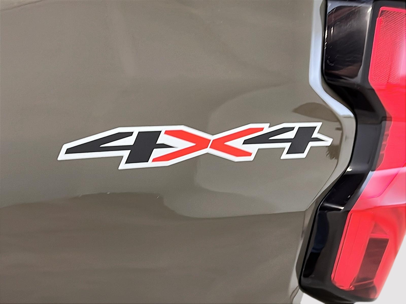 Chevrolet Colorado 2023 - Image #25