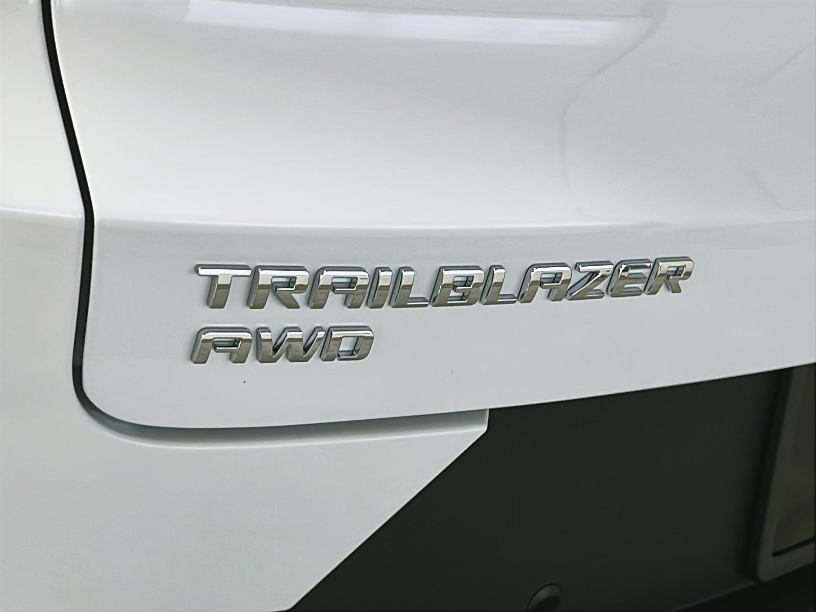 Chevrolet Trailblazer 1LT TOIT PANO 4RM 2021 - image #27