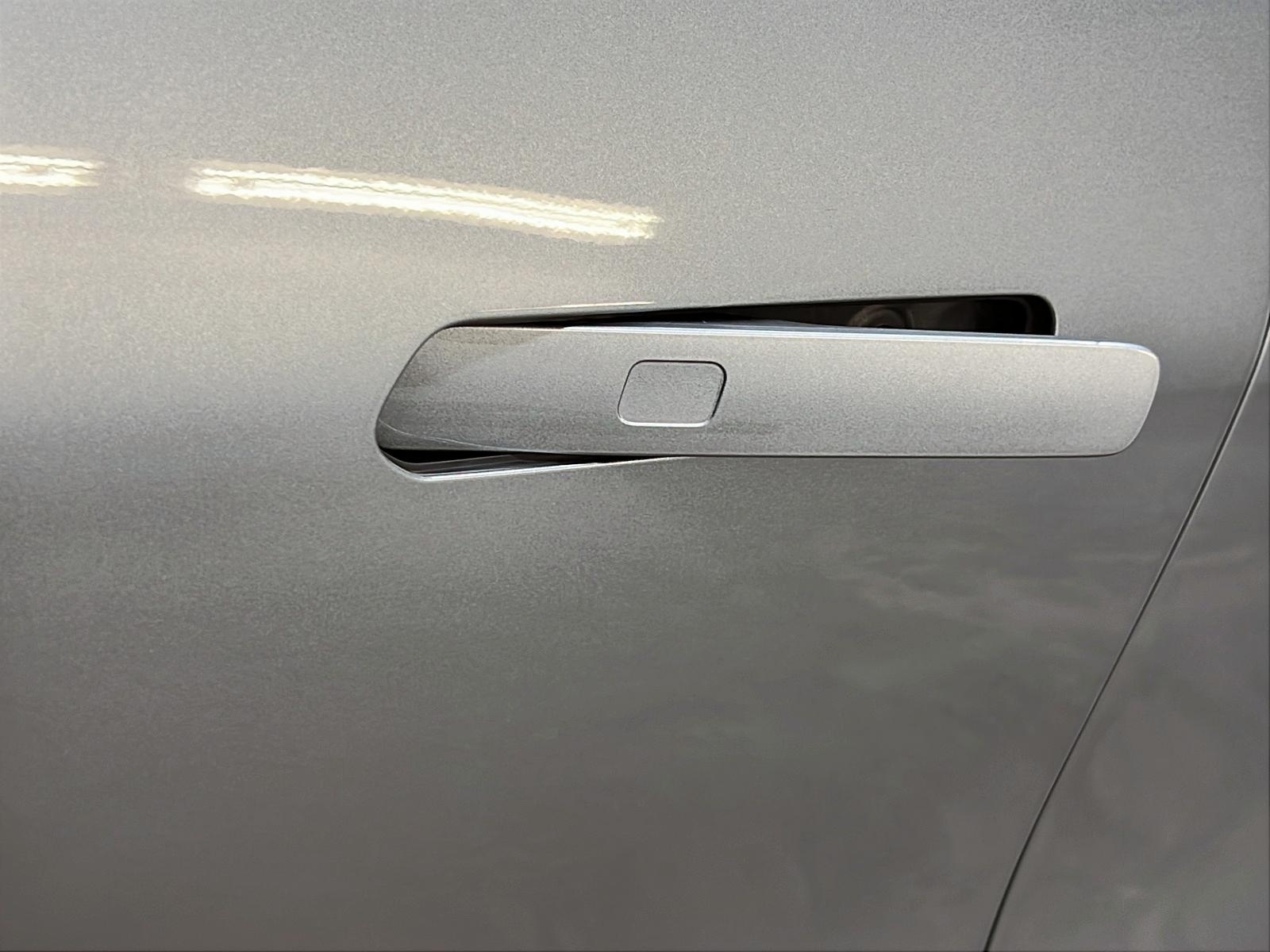 Chevrolet Equinox EV 2LT NAV 2024 - image #24