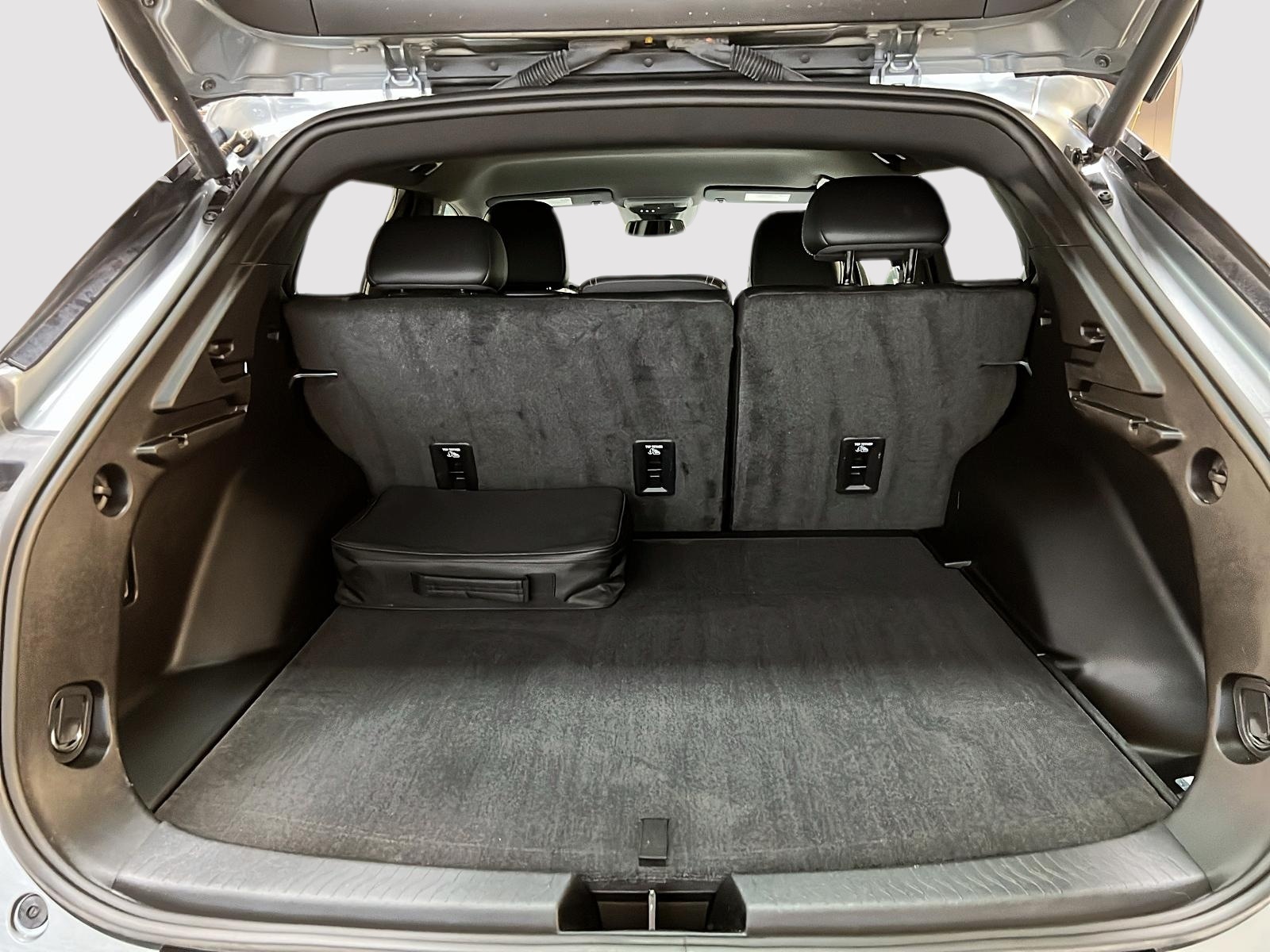 Chevrolet Equinox EV 2024 - Image #12