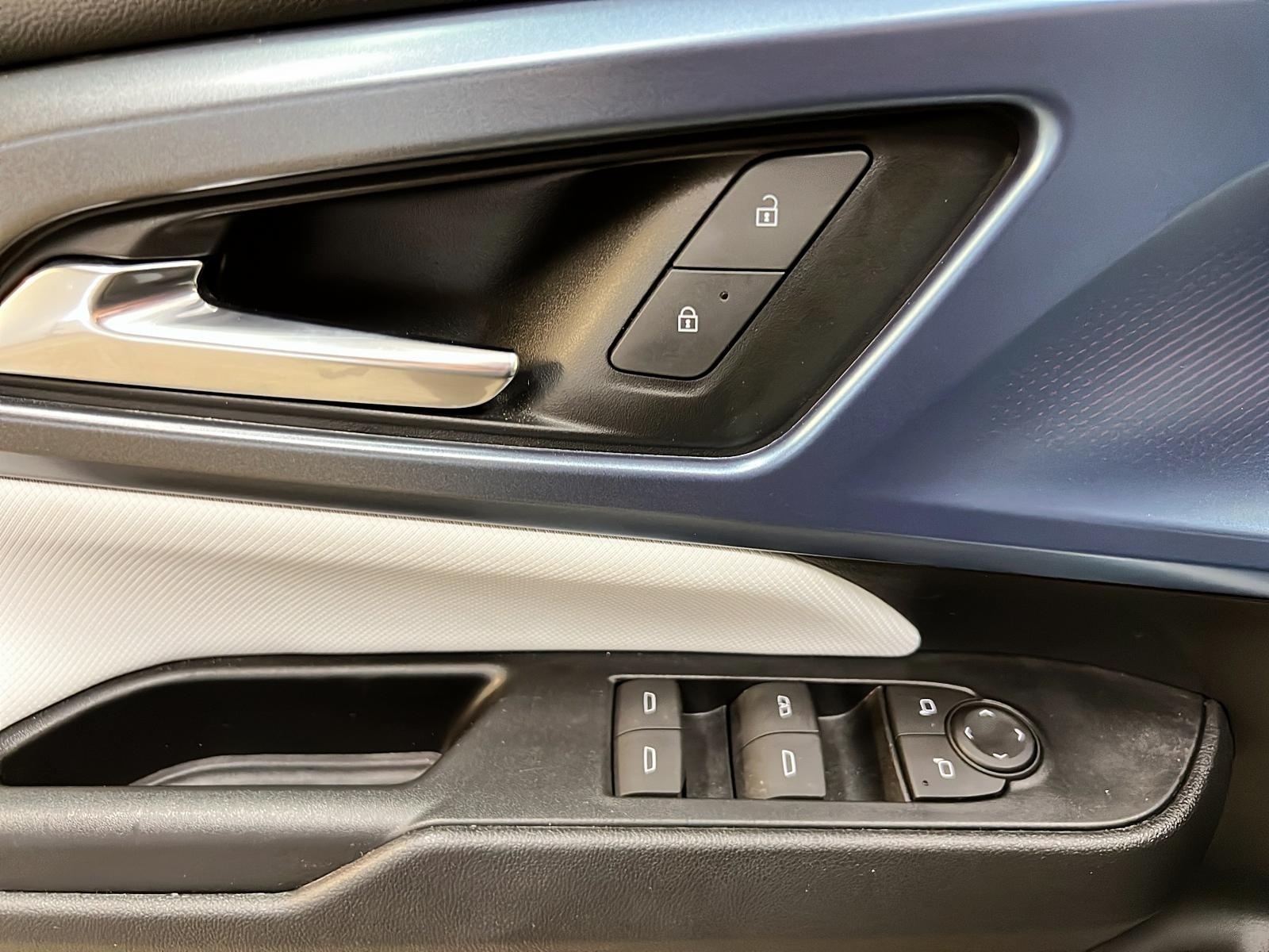 Chevrolet Equinox EV 2LT NAV 2024 - image #21