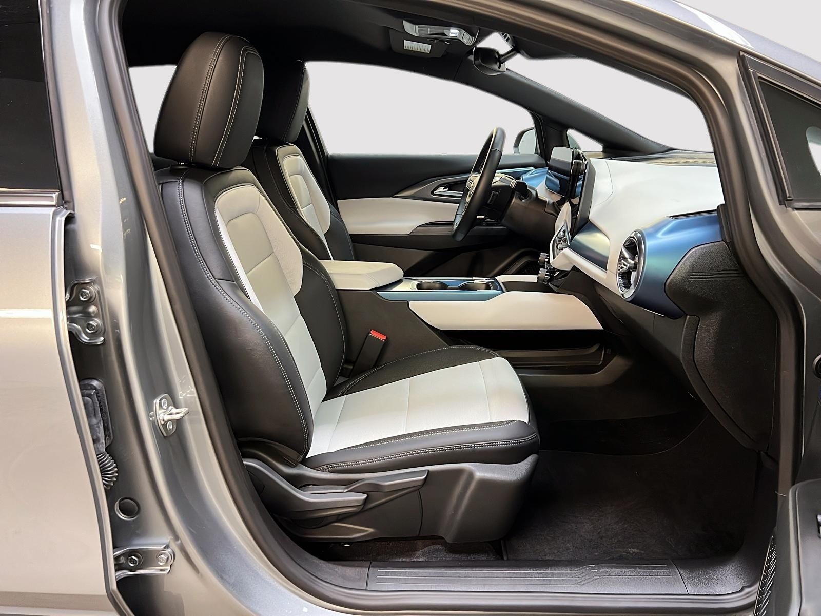 Chevrolet Equinox EV 2024 - Image #8