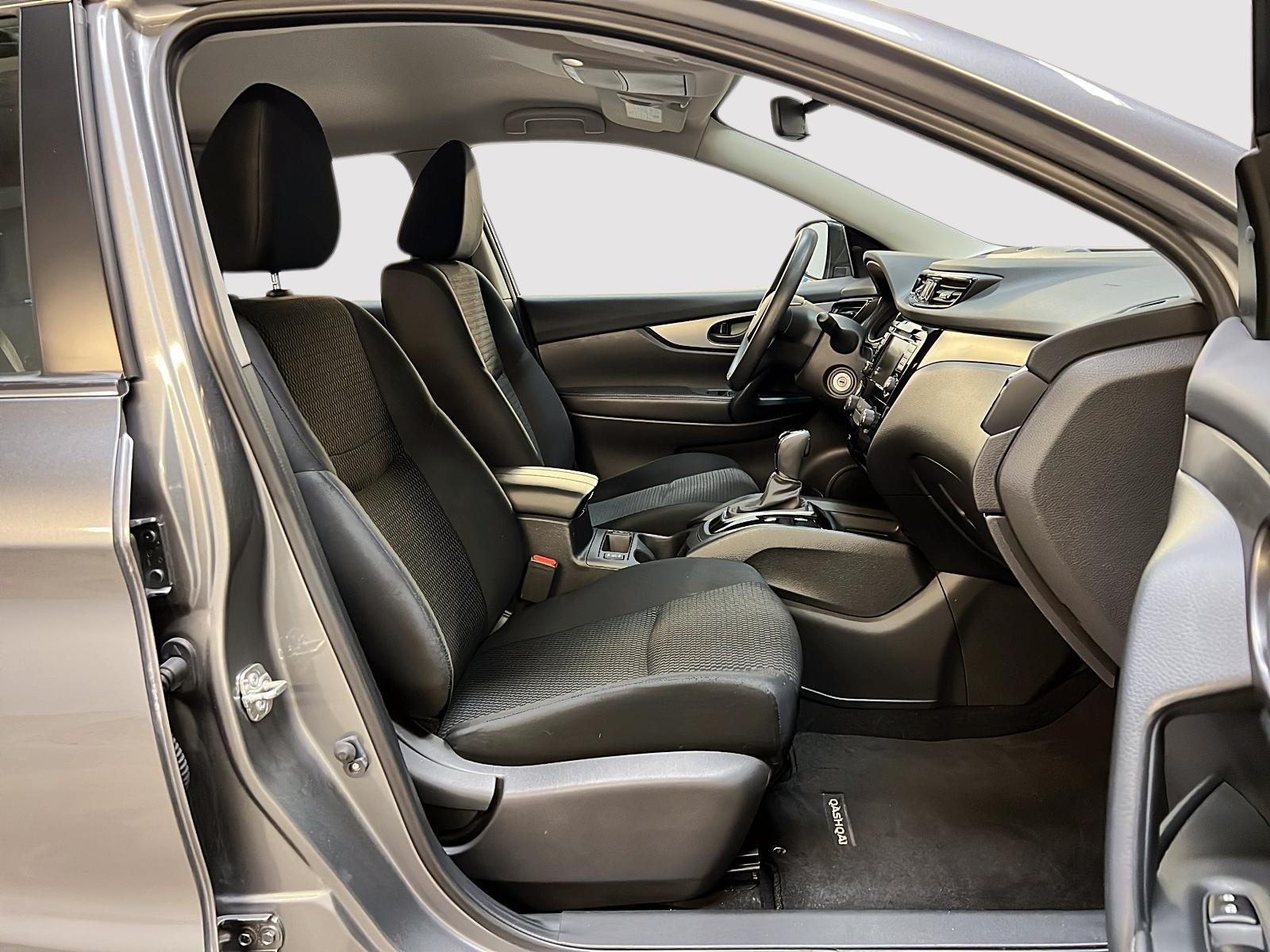 Nissan Qashqai S 4RM 2021 - image #8