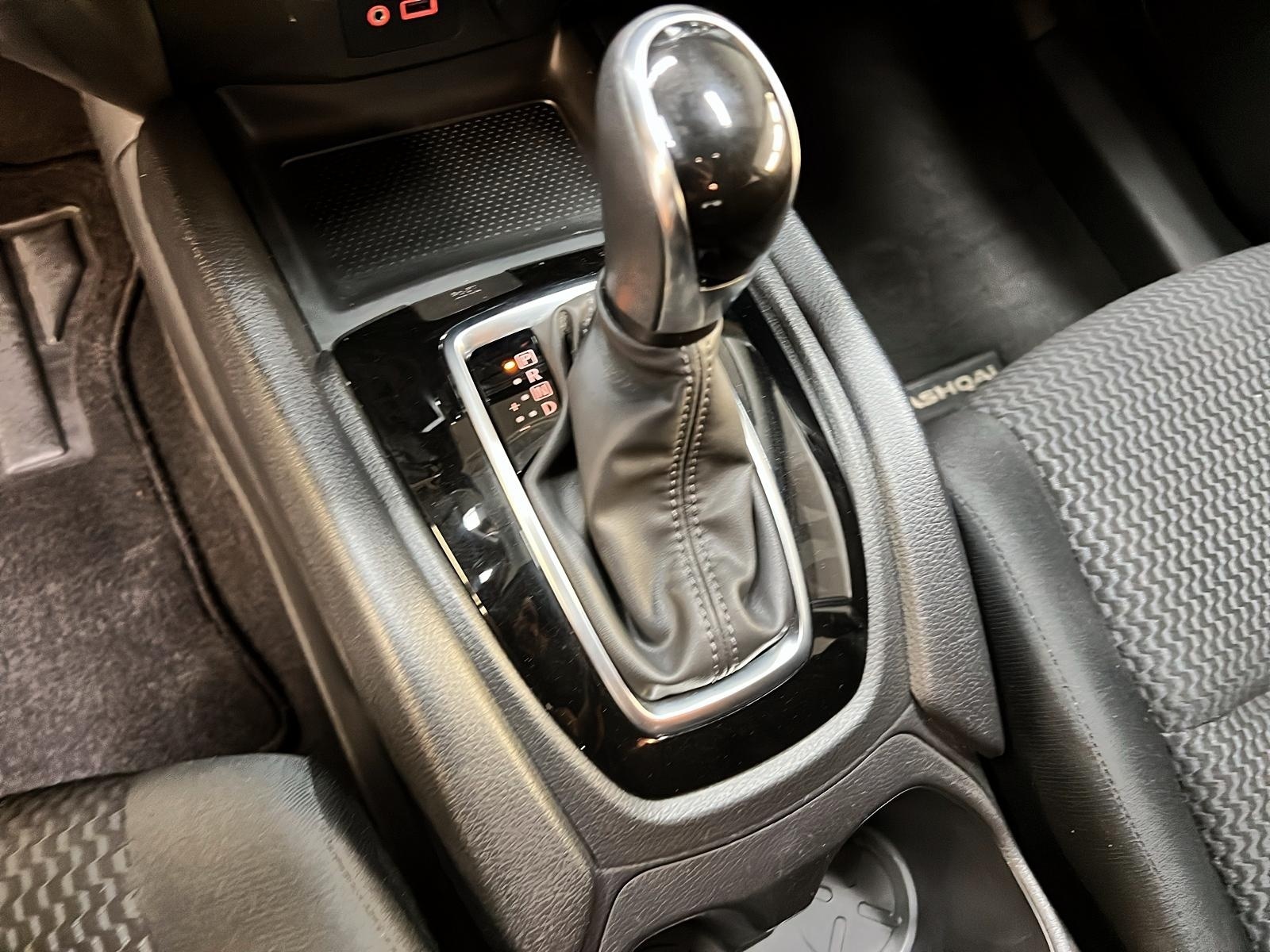 Nissan Qashqai S 4RM 2021 - image #13